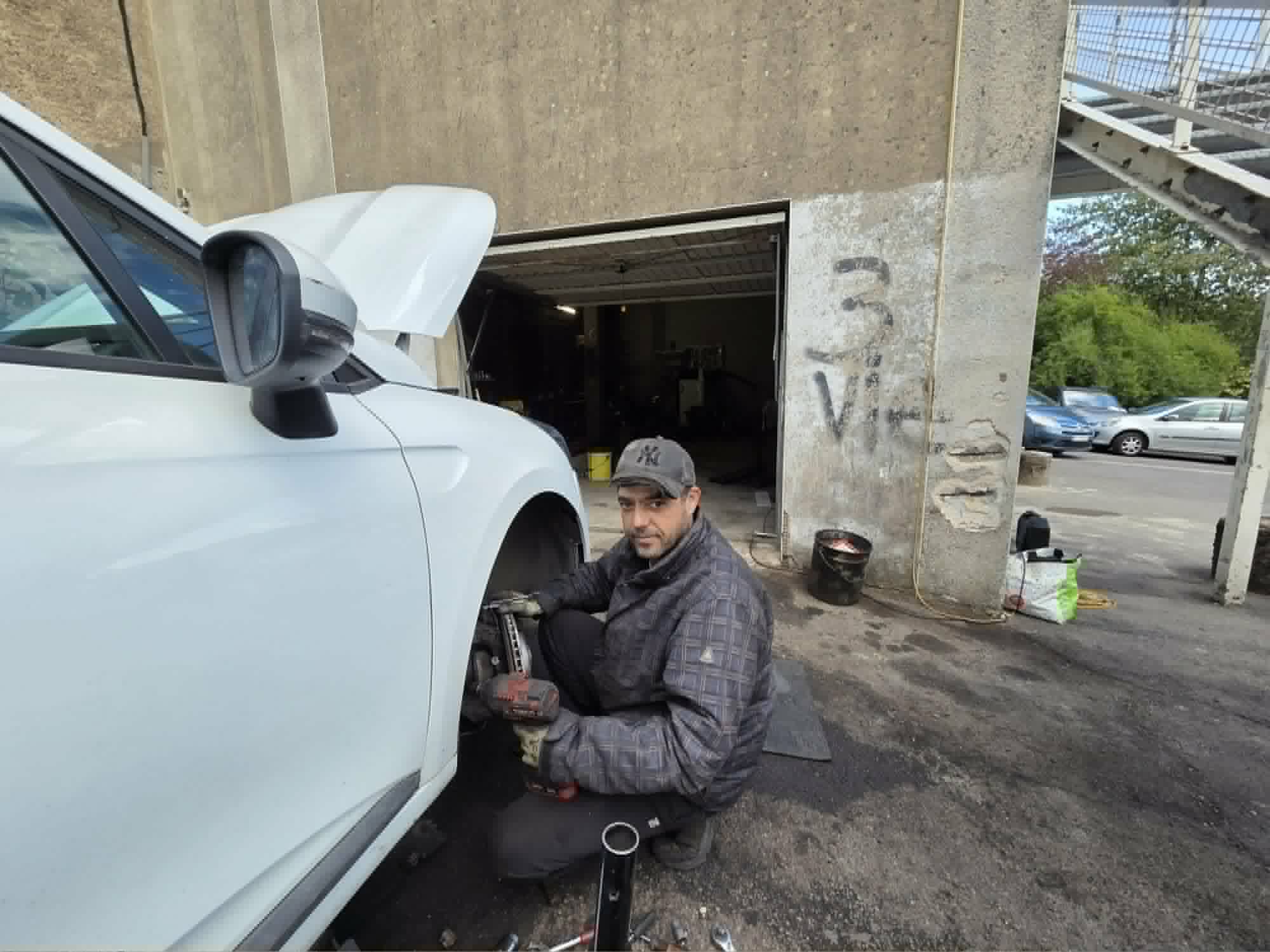 À Mont-Saint-Martin: Le garage solidaire qui répare les voitures... et le porte-monnaie des habitants