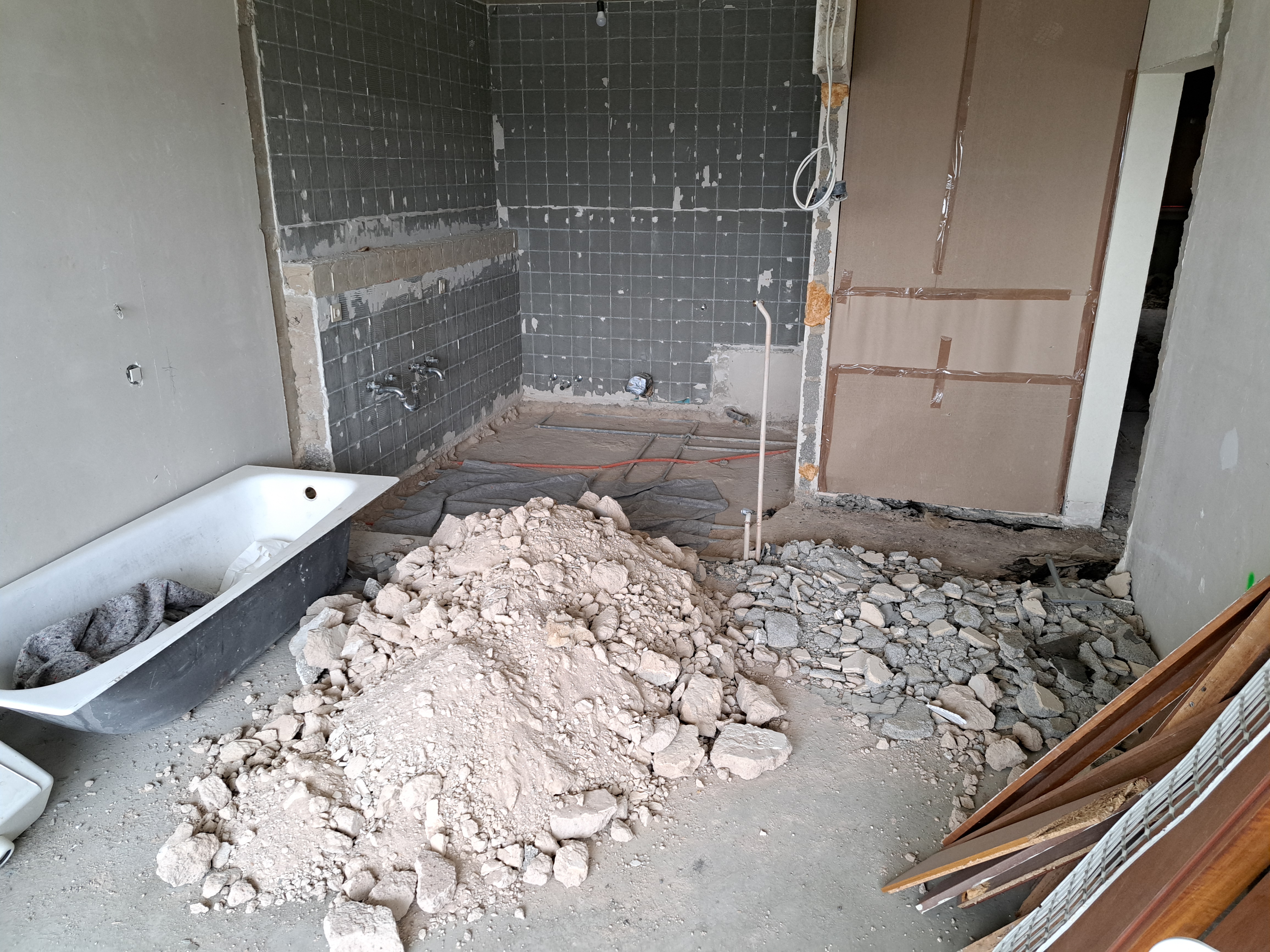 40.000€ volés et un appartement saccagé: Un propriétaire du Kirchberg arnaqué par un entrepreneur véreux