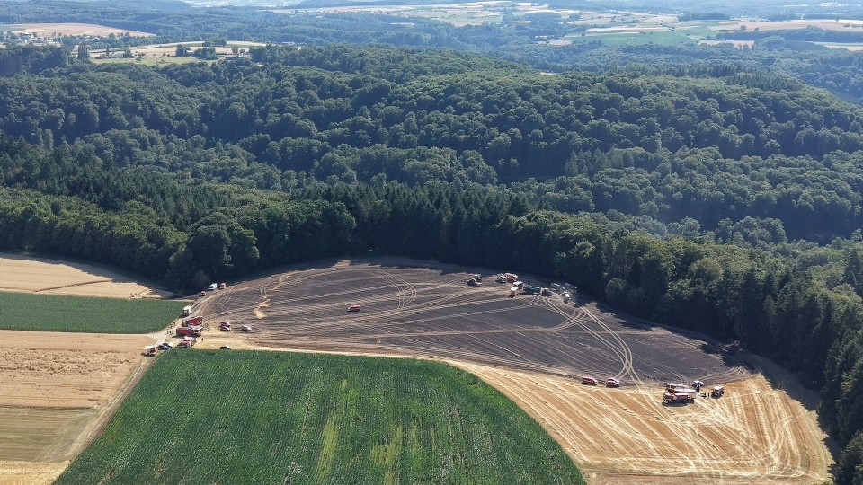Champ et forêt en feu: Près de 70 pompiers mobilisés dans le Mullerthal
