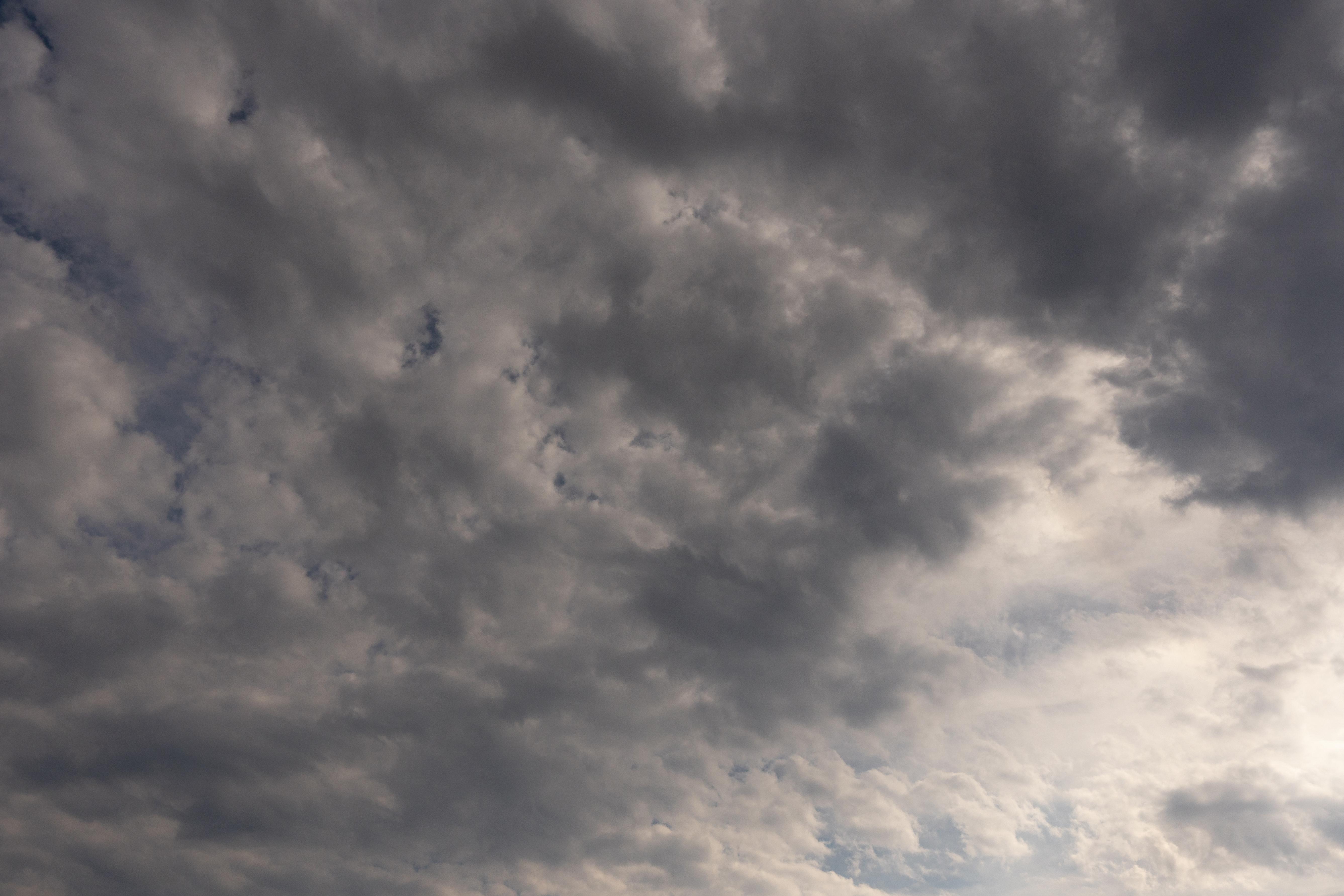 Weather & Traffic: Wednesday 17 December: Sun, is that you? Oh – gone again