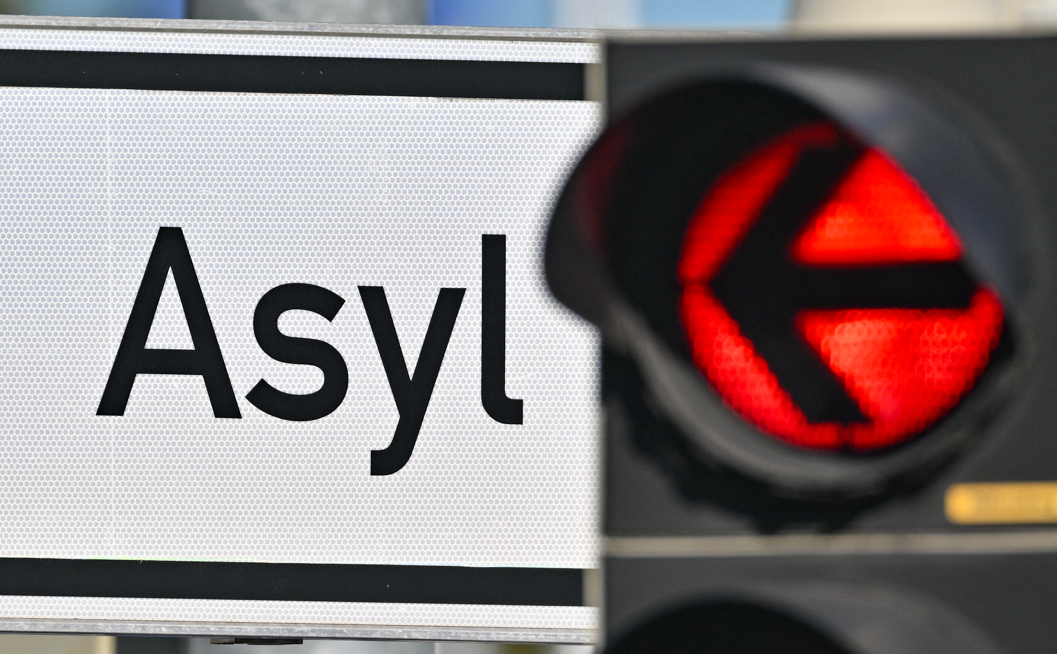 Asylum policy: Civil society groups condemn Luxembourg's new asylum law as rushed and opaque