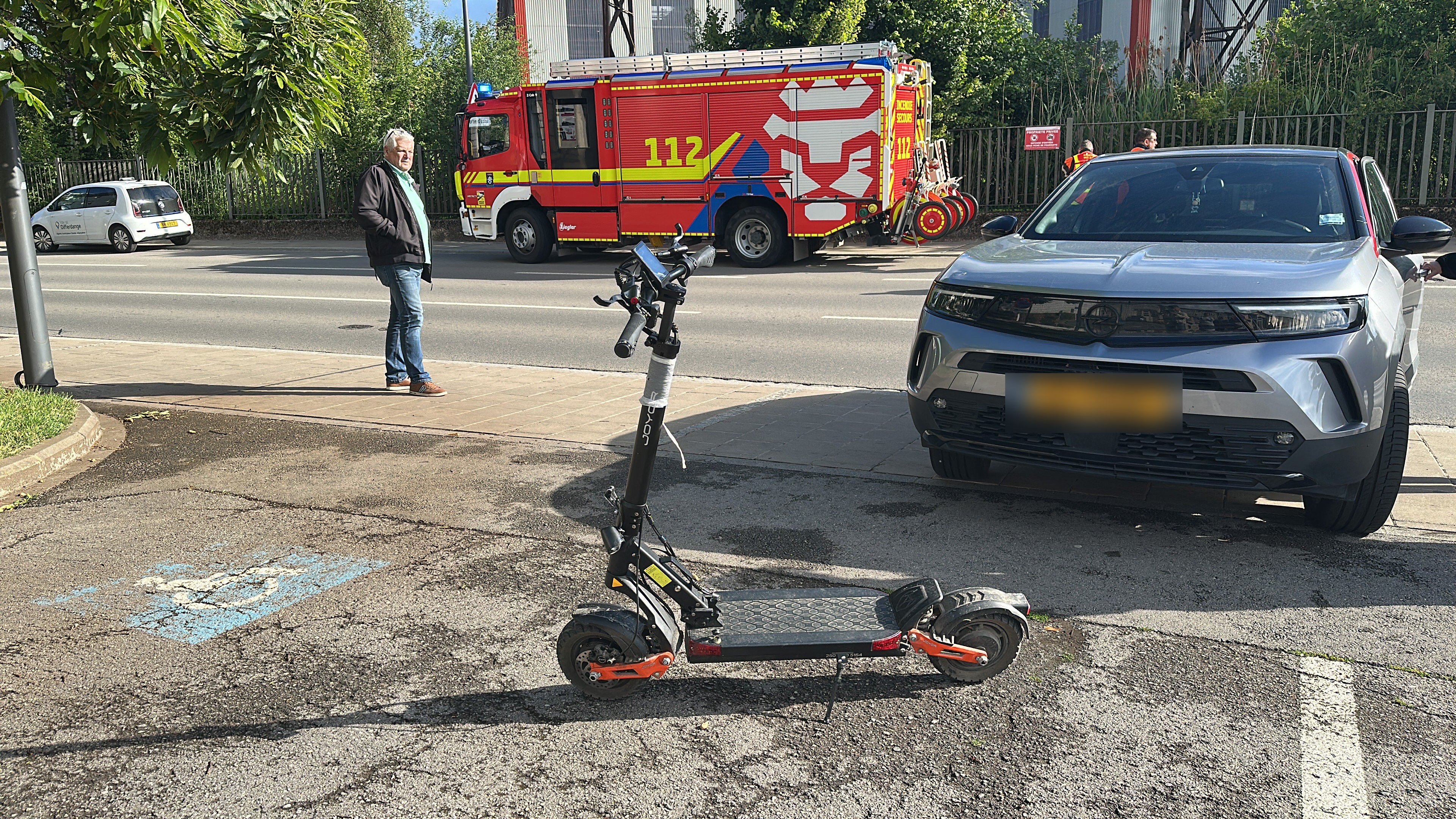 Rue Émile Mark zu Déifferdeng: Samu am Asaz no Acc