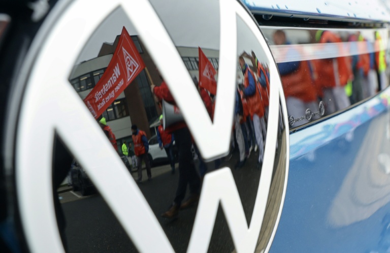 50.000 weider Plaze betraff: Opsiichtsrot vu VW accordéiert Sanéierungsplang