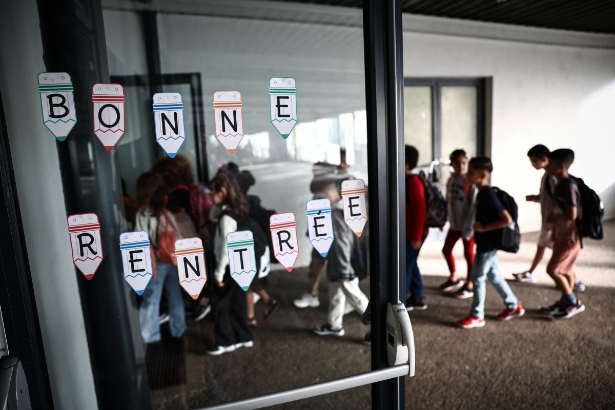 Province de Luxembourg: Les élèves rentrent à l’école, la colère des enseignants ne faiblit pas