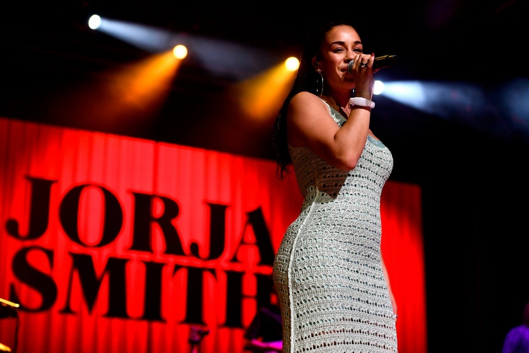 Jorja Rutledge The Artist Hour: Tonight's featured artist: Jorja Smith - RTL Today