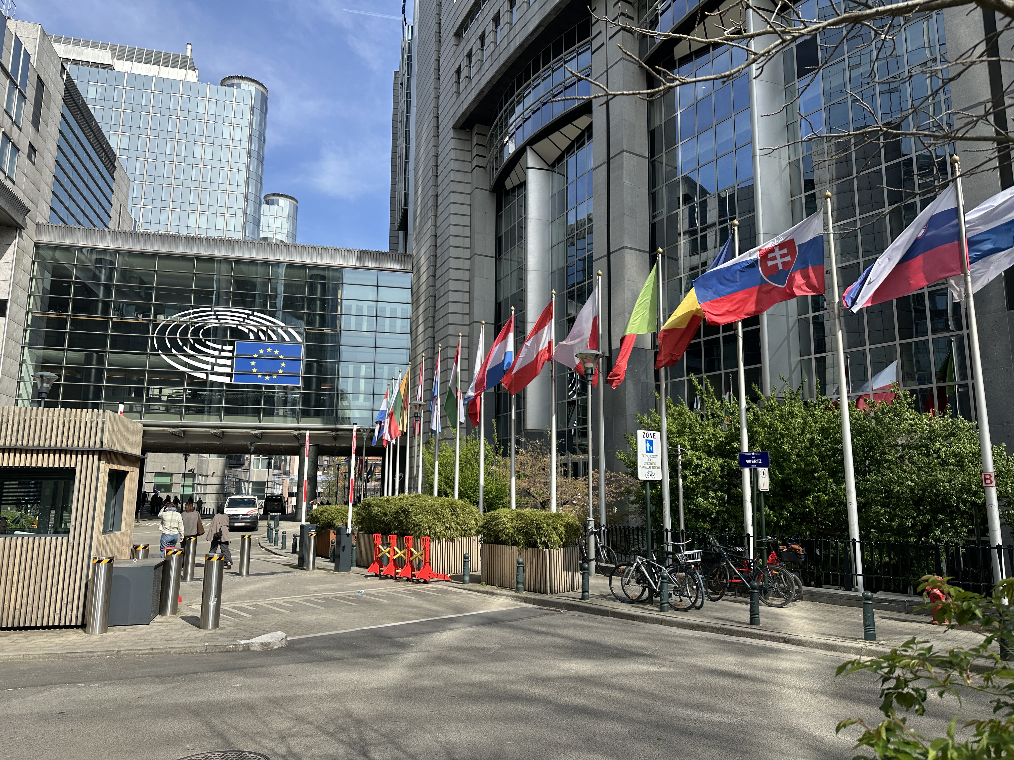 Eurobarometer: Housing dominates at home as Middle East becomes rising EU concern