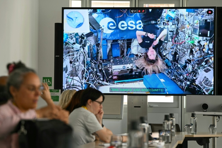 Après 8 mois dans l'espace: Objectif Terre pour Sophie Adenot