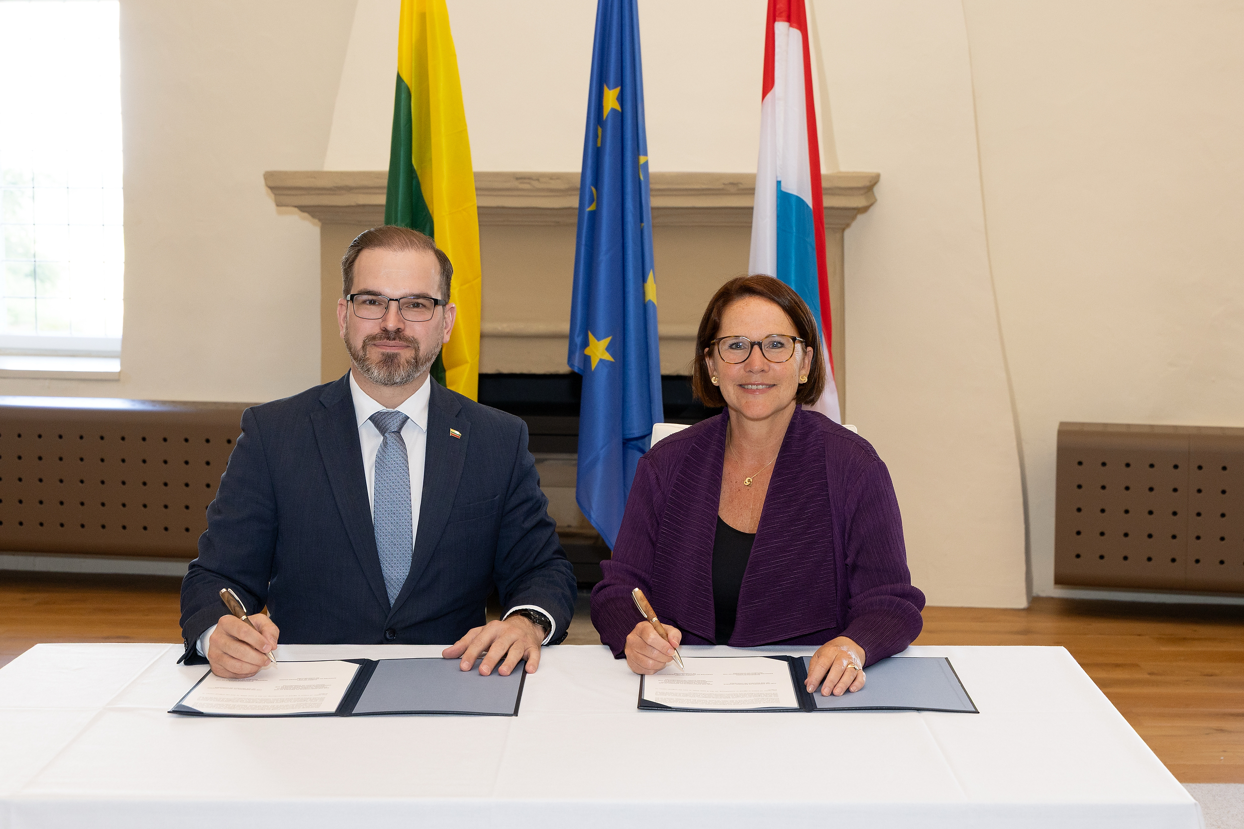 Litaueschen Defenseminister Kaunas op Visitt: Lëtz