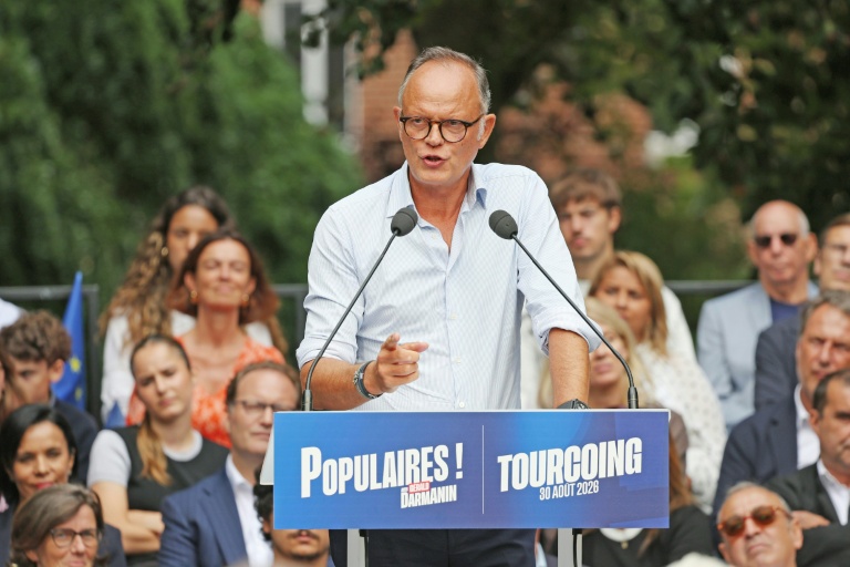 Election présidentielle en France: Édouard Philippe veut créer un "nouveau parti"
