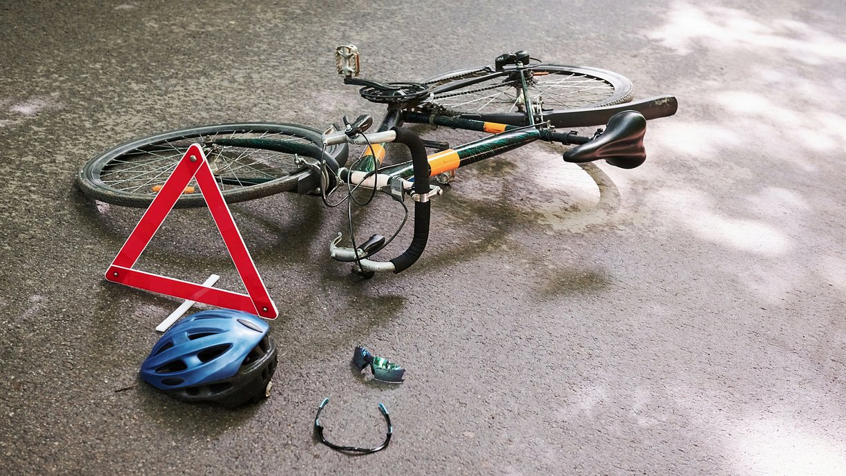 Automobiliste en fuite: Un cycliste poignardé après un accrochage à Paris