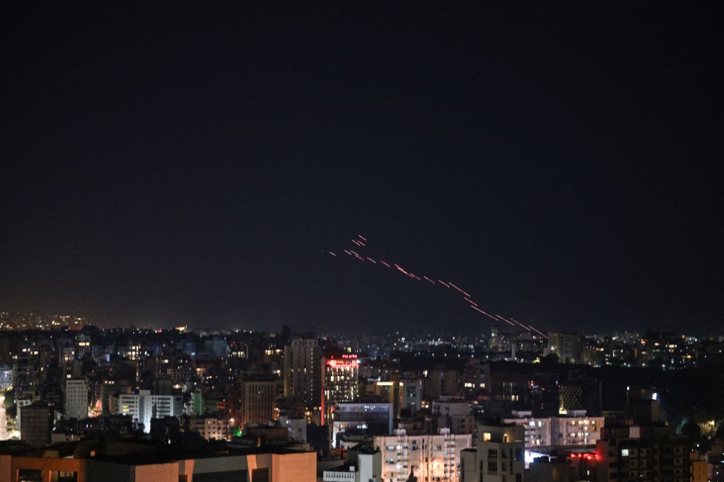 Loftattacke vun Israel - Hisbollah revanchéiert sech direkt: D'Wafferou tëscht Israel an dem Libanon huet net laang gehalen