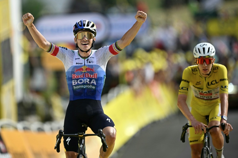Tour de France: Remco Evenepoel s'impose au plateau de Solaison