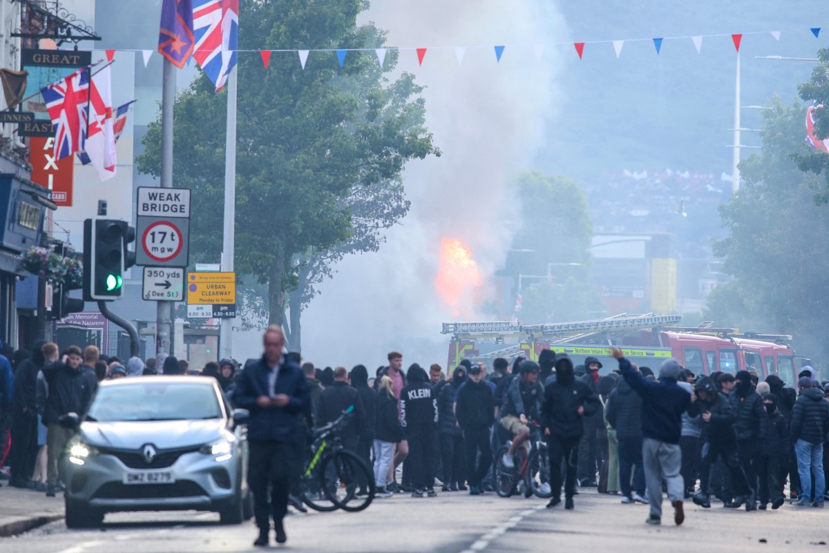 No déidlecher Messerattack: Bei Protester zu Belfa
