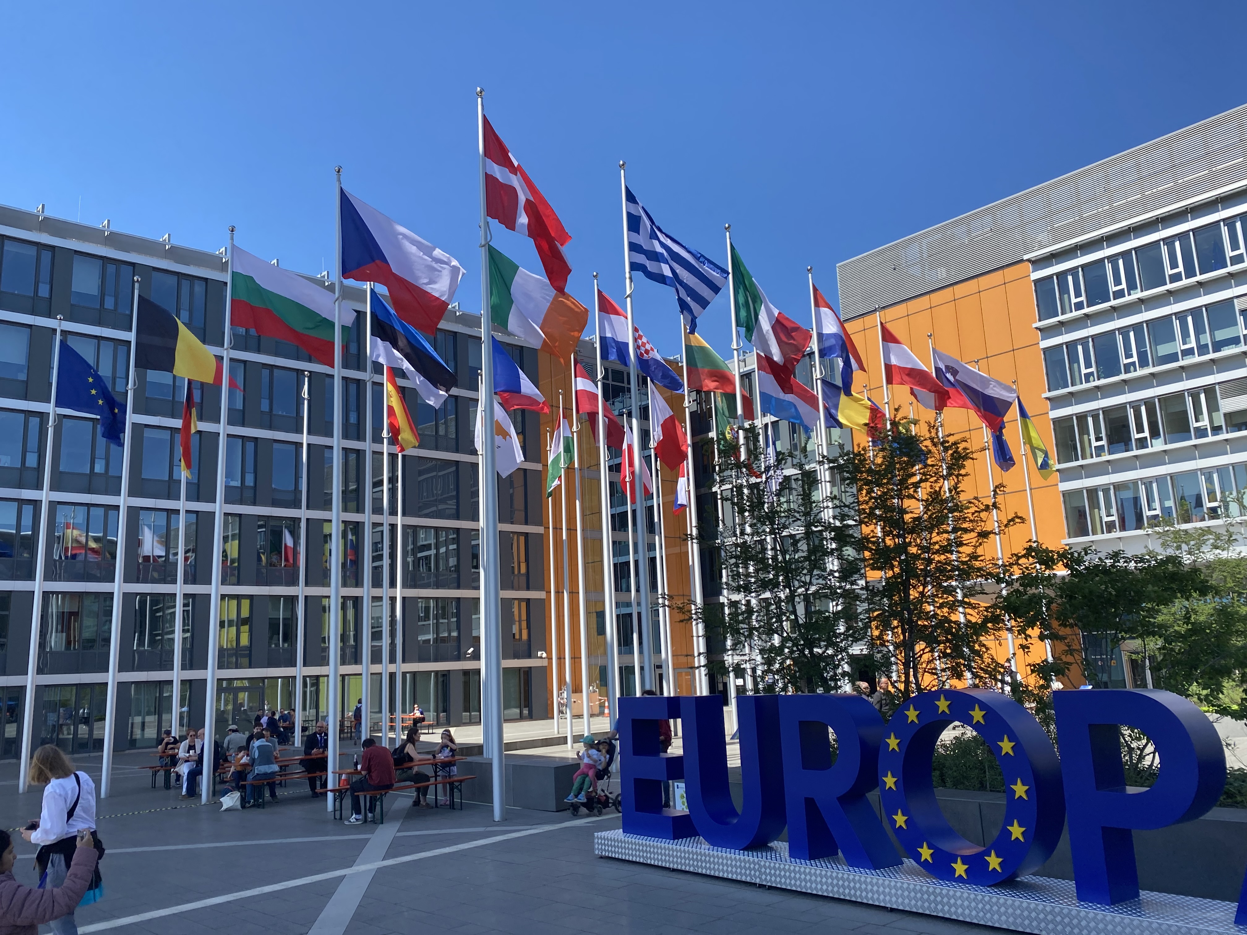 D'Fotoe vum Weekend: WEC, MultiCulti, Bréckendag, Europadag, Bäerdref Live a villes méi
