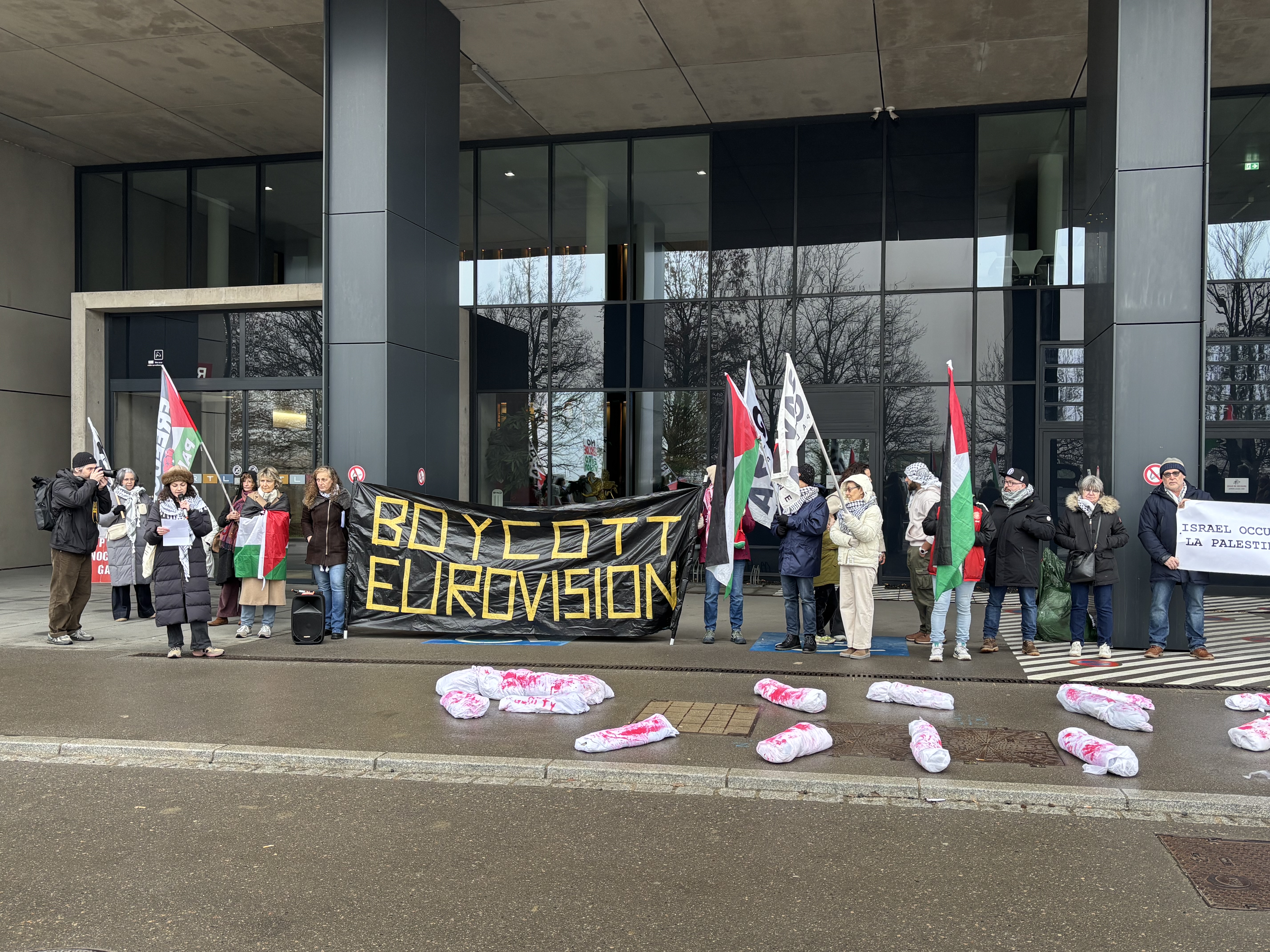 Protest at RTL: Demonstrators demand Eurovision boycott over Israel's inclusion