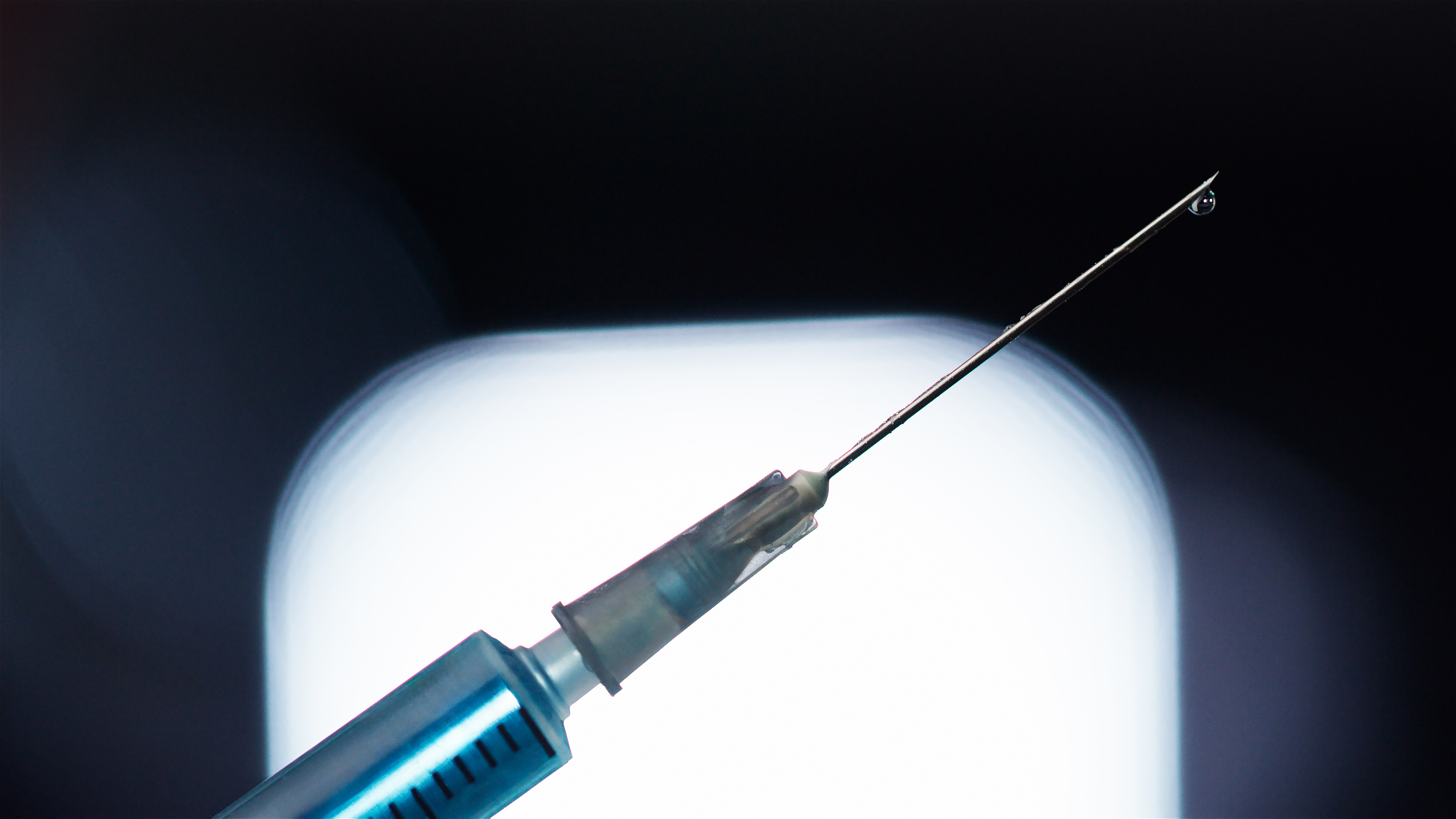 Versichten Iwwerfall op Stater Fast-Food-Restaurant: Onéierleche menacéiert ee vum Personal mat enger Sprëtz