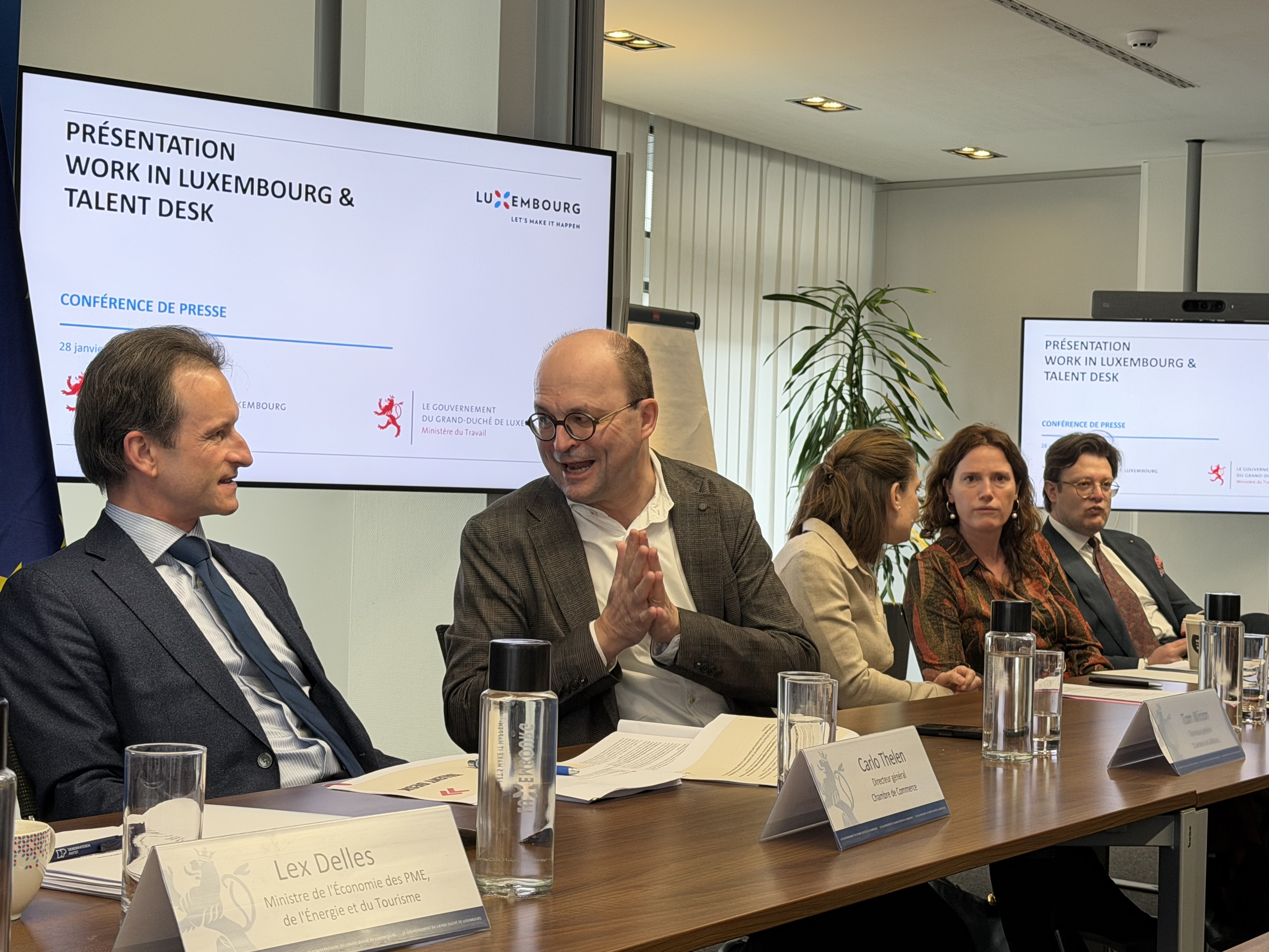 Healthcare staff, IT professionals, artisans...: Government announces new international recruitment strategy