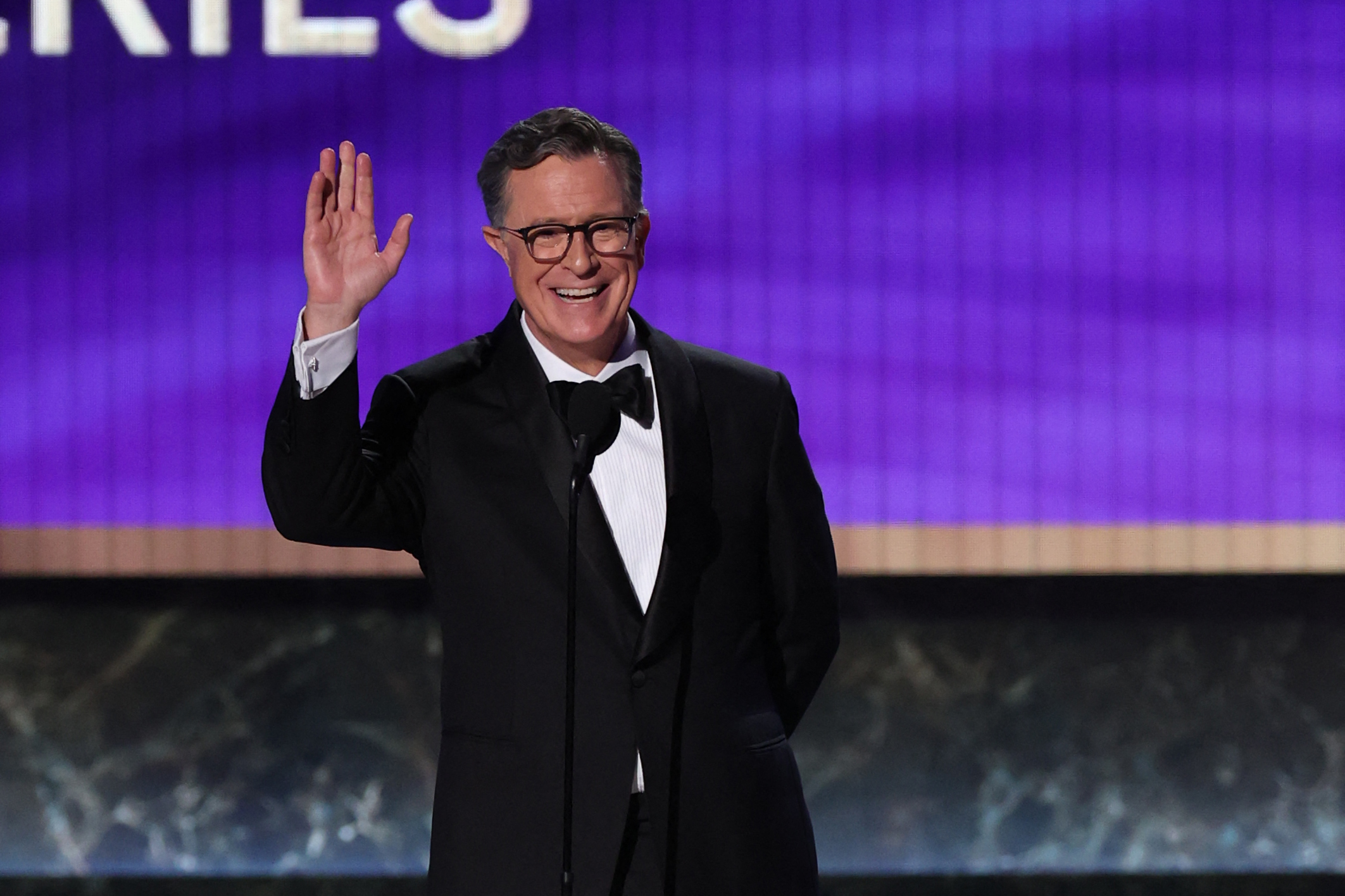 CBS setzt Emissioun of: Lescht "Late Show" mam Stephen Colbert en Donneschdeg den Owend