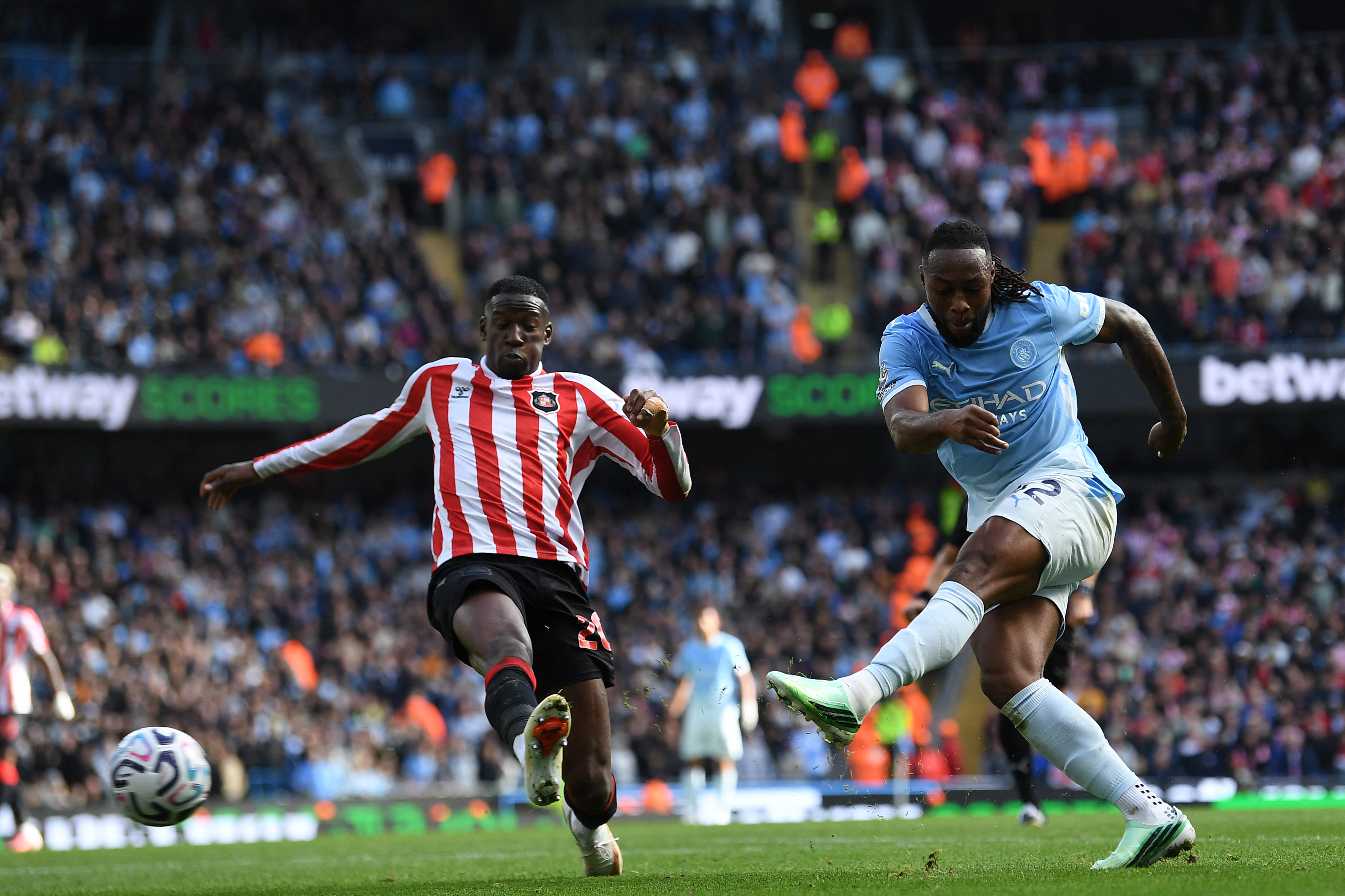 Premier League: Manchester City bat Sunderland (5-3) après une course-poursuite palpitante