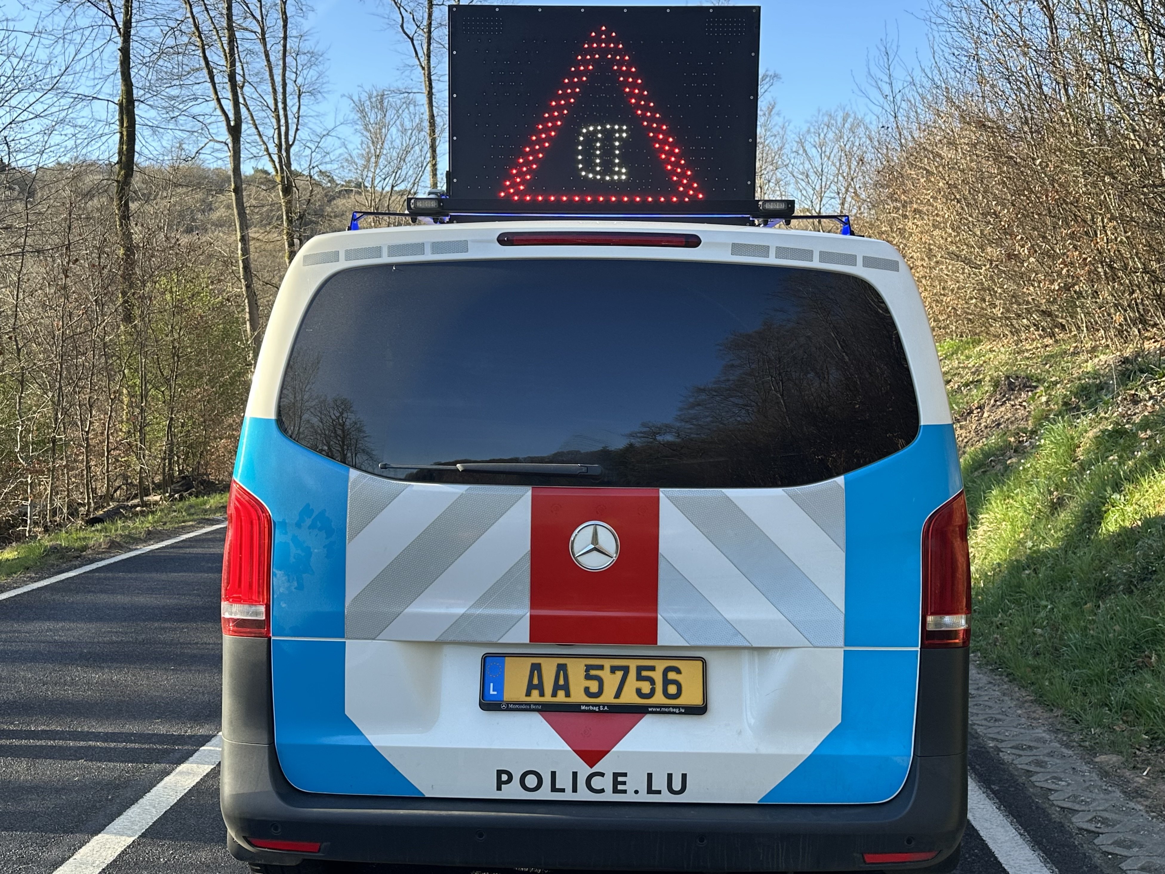 Streck fir den Trafic gespaart: Accident mat engem Blesséierten tëscht Miersch an Huelmes