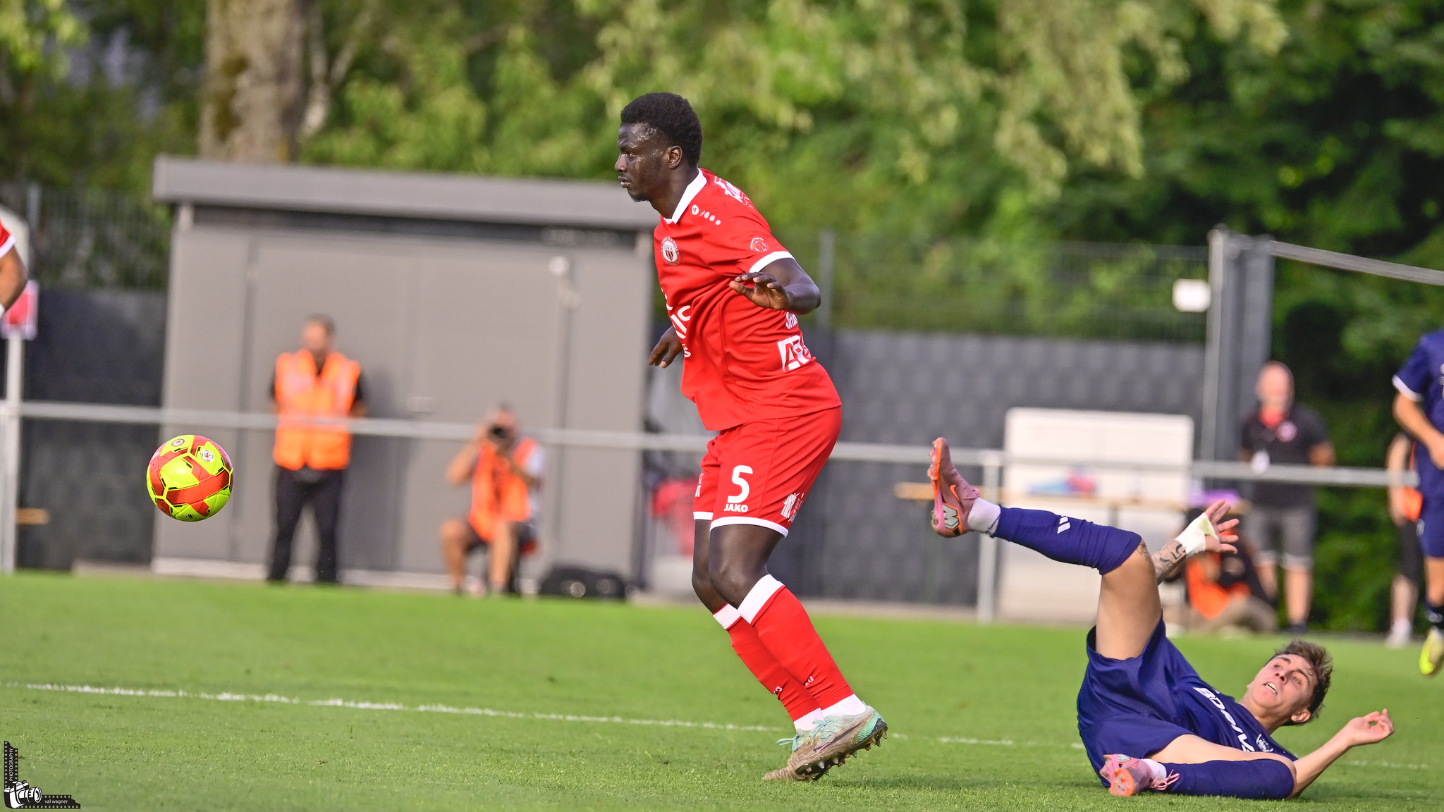 Ligue Conférence: Le FC Una Strassen écrit son histoire et fonce sur le Partizan Belgrade