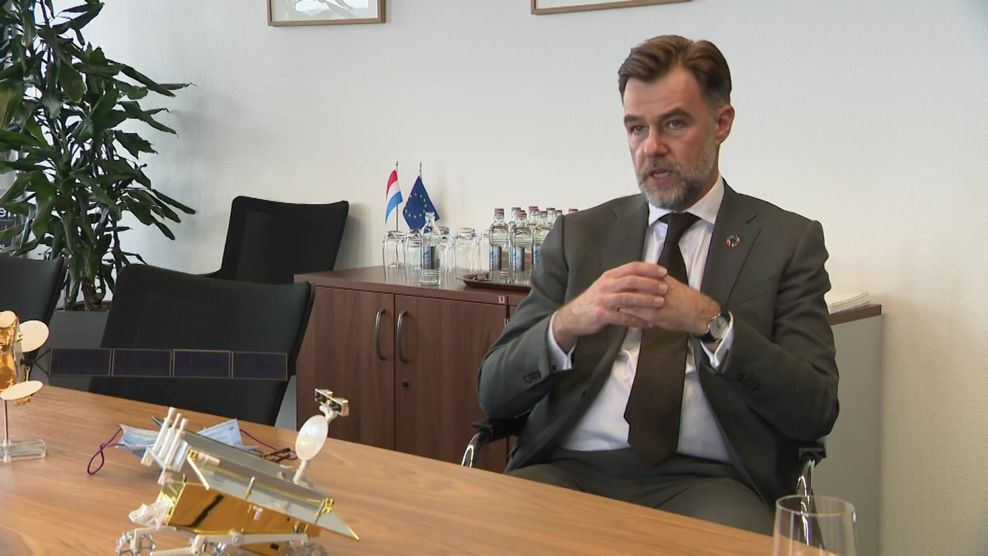 Motioun vun LSAP-Deputéierte Franz Fayot krut Majoritéit: Indicateur, fir gesellschaftlechen Impakt vu Beruffer ze moossen
