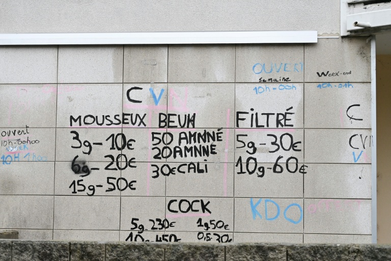 Menacé par la DZ Mafia:  Le maire d'Alès exfiltré de son domicile
