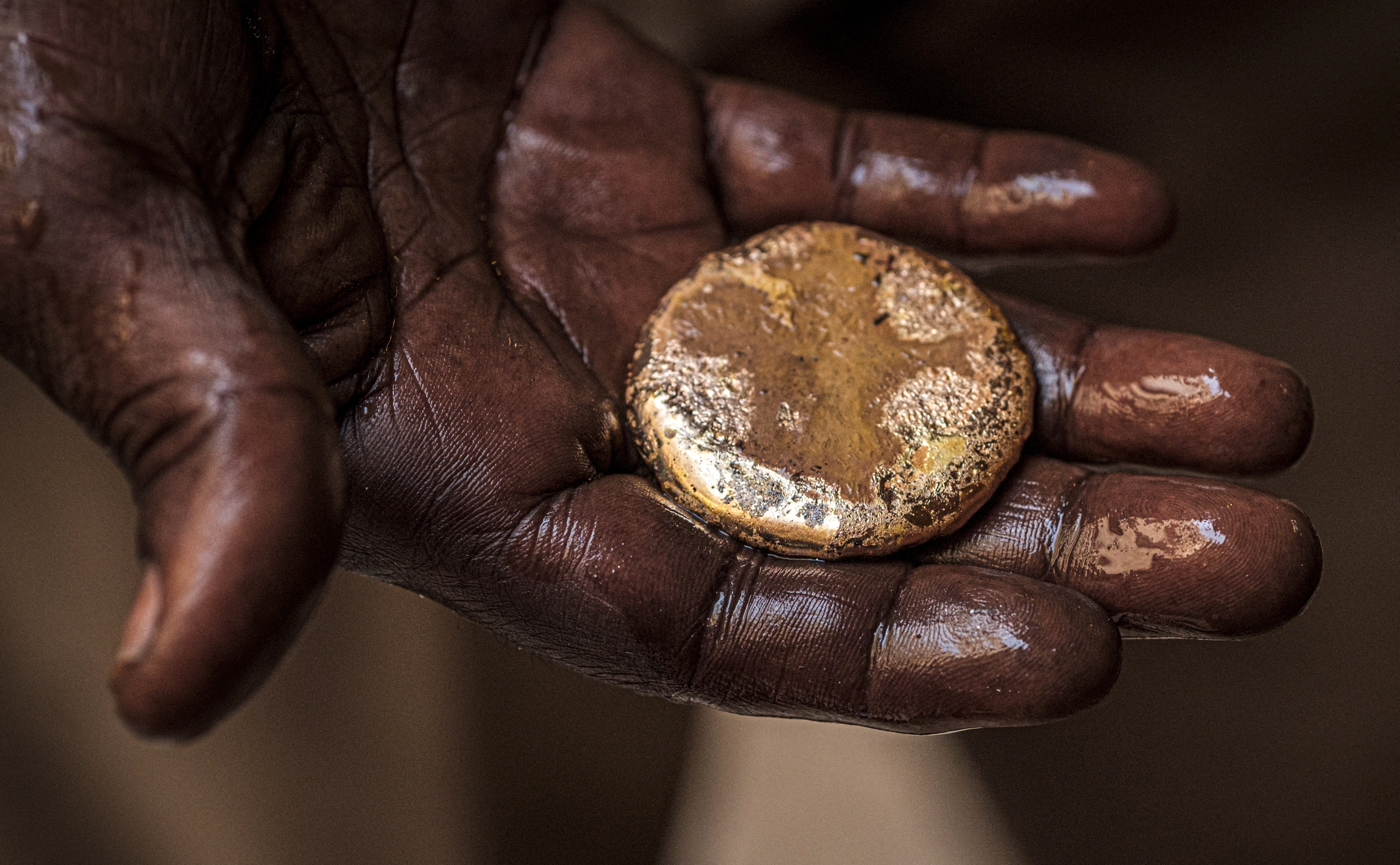 Am Sudan: Goldminn agefall, op d'mannst 82 Doudesaffer
