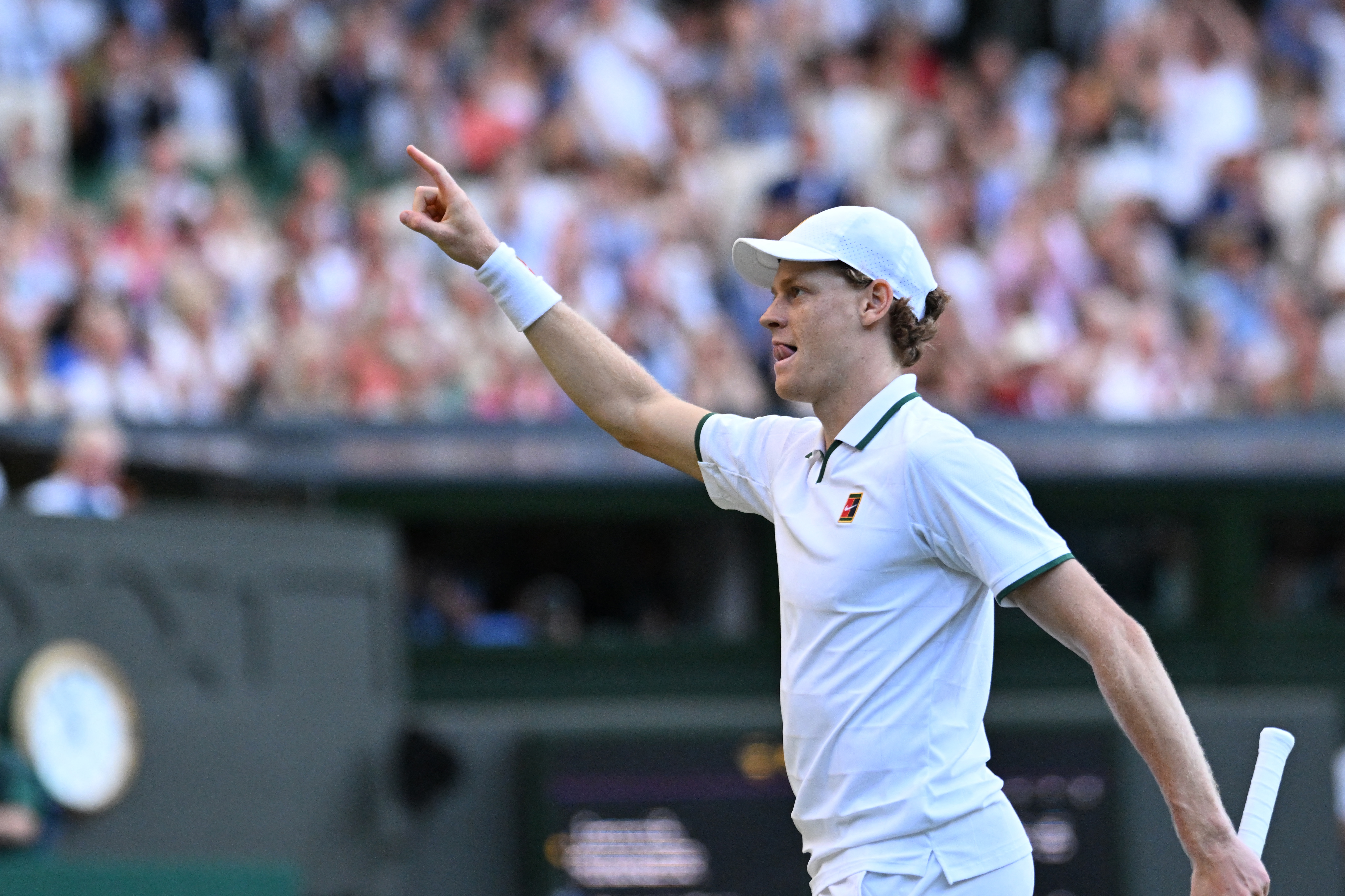Pour la deuxième année d'affilée : Jannik Sinner bat Alexander Zverev et gagne Wimbledon