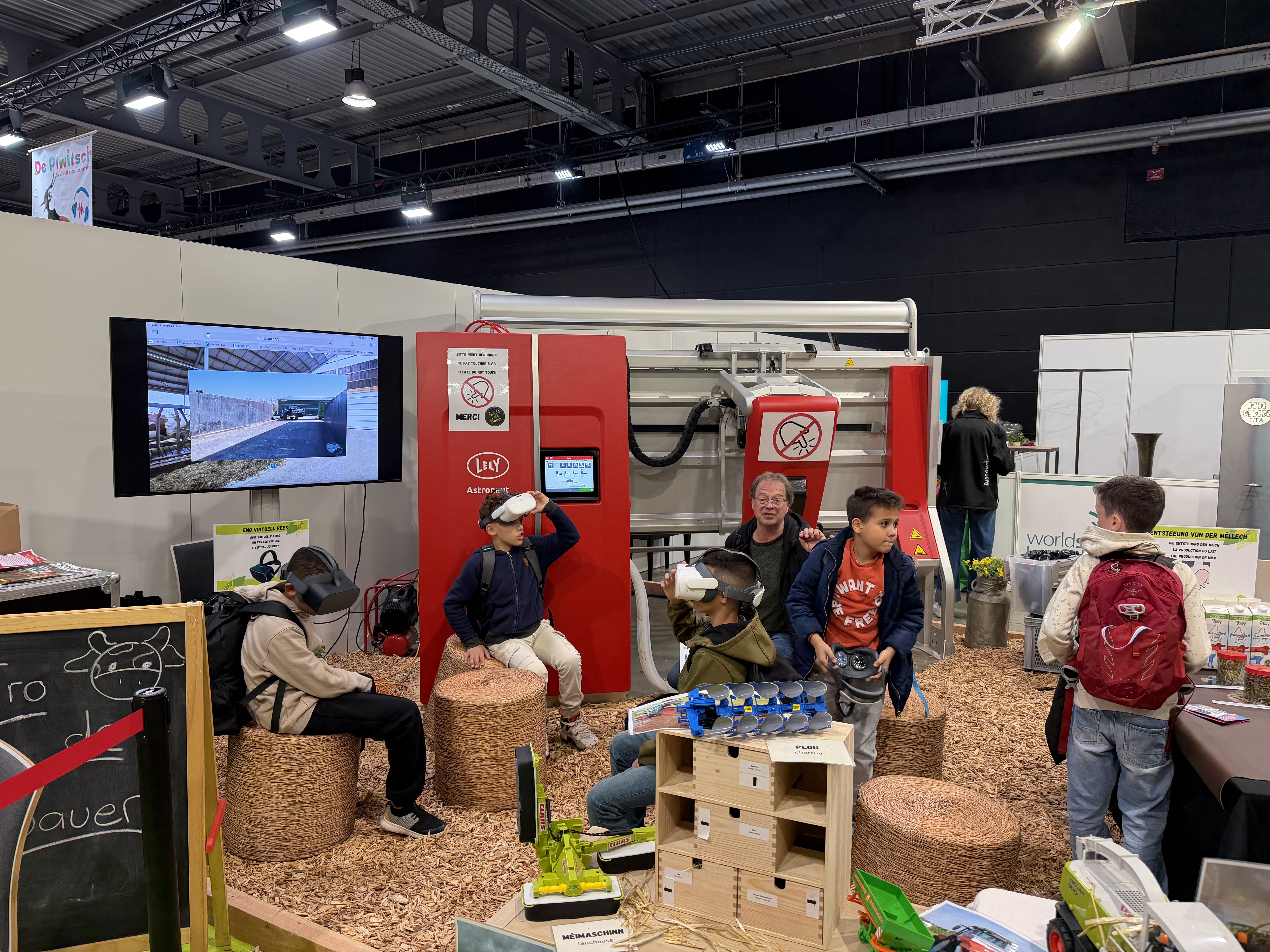 From 19–22 April: 14,000 students explore their future at School Fair