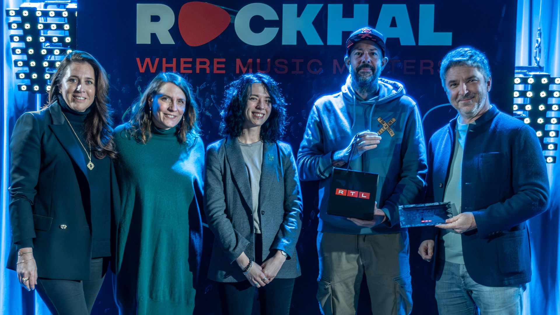 Eis glécklech RTL-Gewënnerin: Sandy Heep: E ganzt Joer gratis Concerten? D'Rockhal huet fënnef Golden Tickets verloust