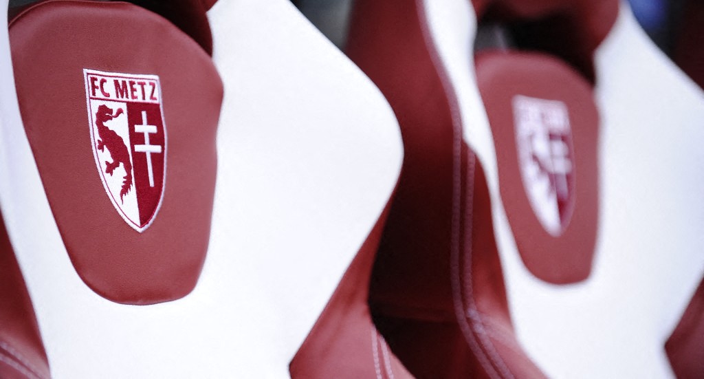 Livestream vun der Pressekonfernz um 10:45 Auer: Wie gëtt neien Trainer beim FC Metz?