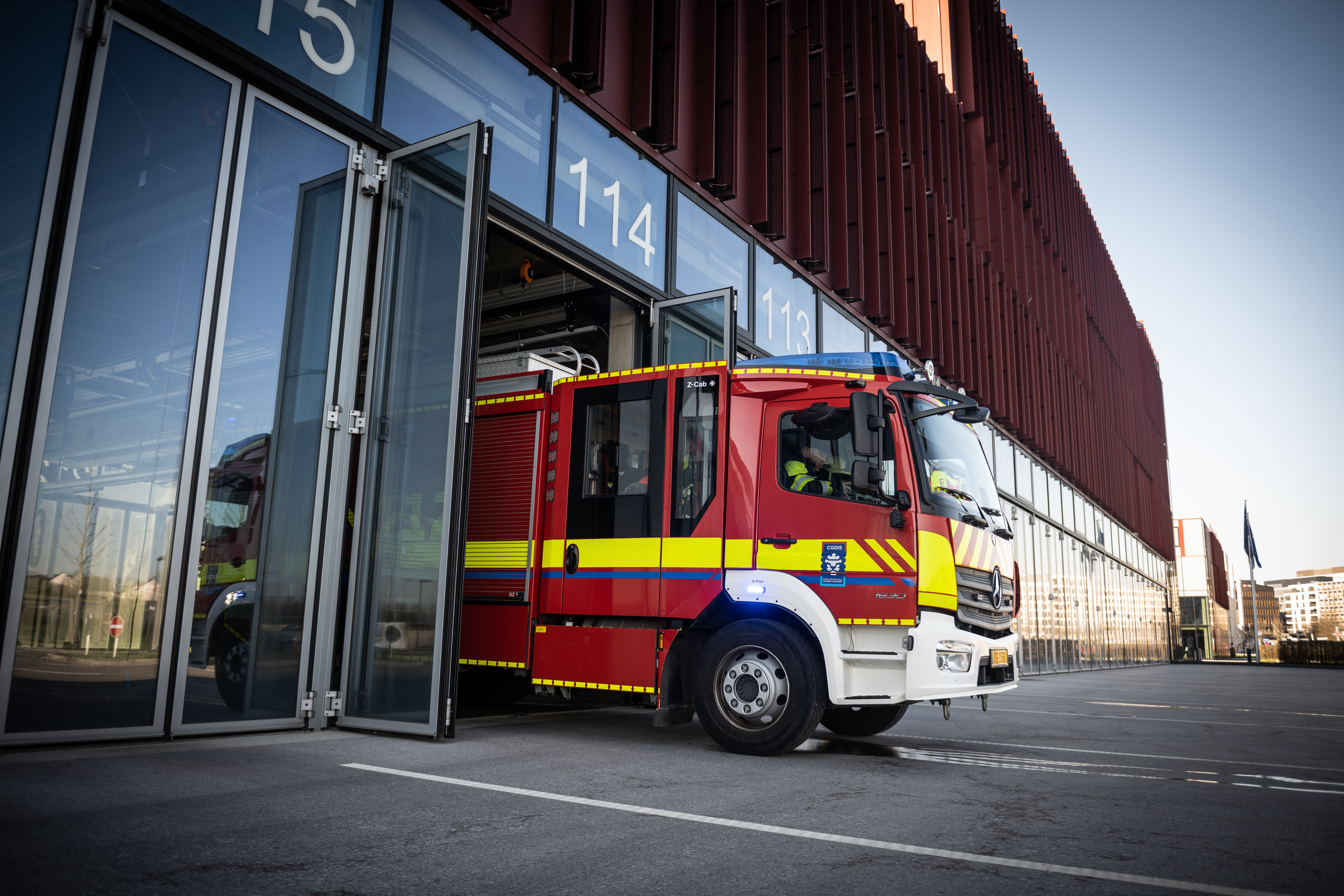 Tëscht Ettelbréck an Uewerfeelen: Ee Blesséierte bei Wëldaccident