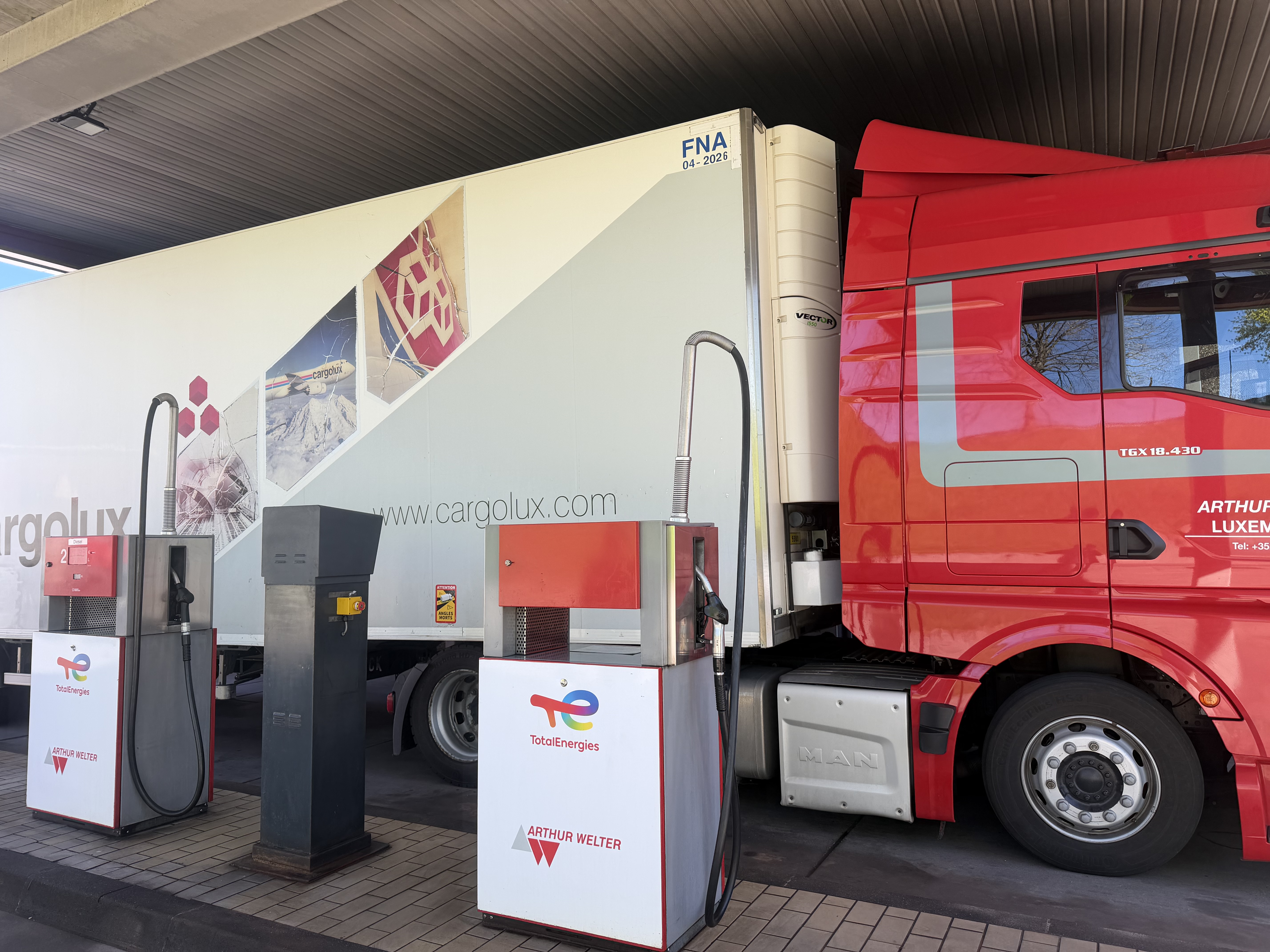 'No panic, but concern':  Rising energy prices weigh on transport industry