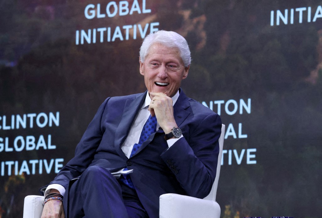 E "Comeback-Kid" mat Skandaler: Fréieren US-President Bill Clinton kritt 80 Joer