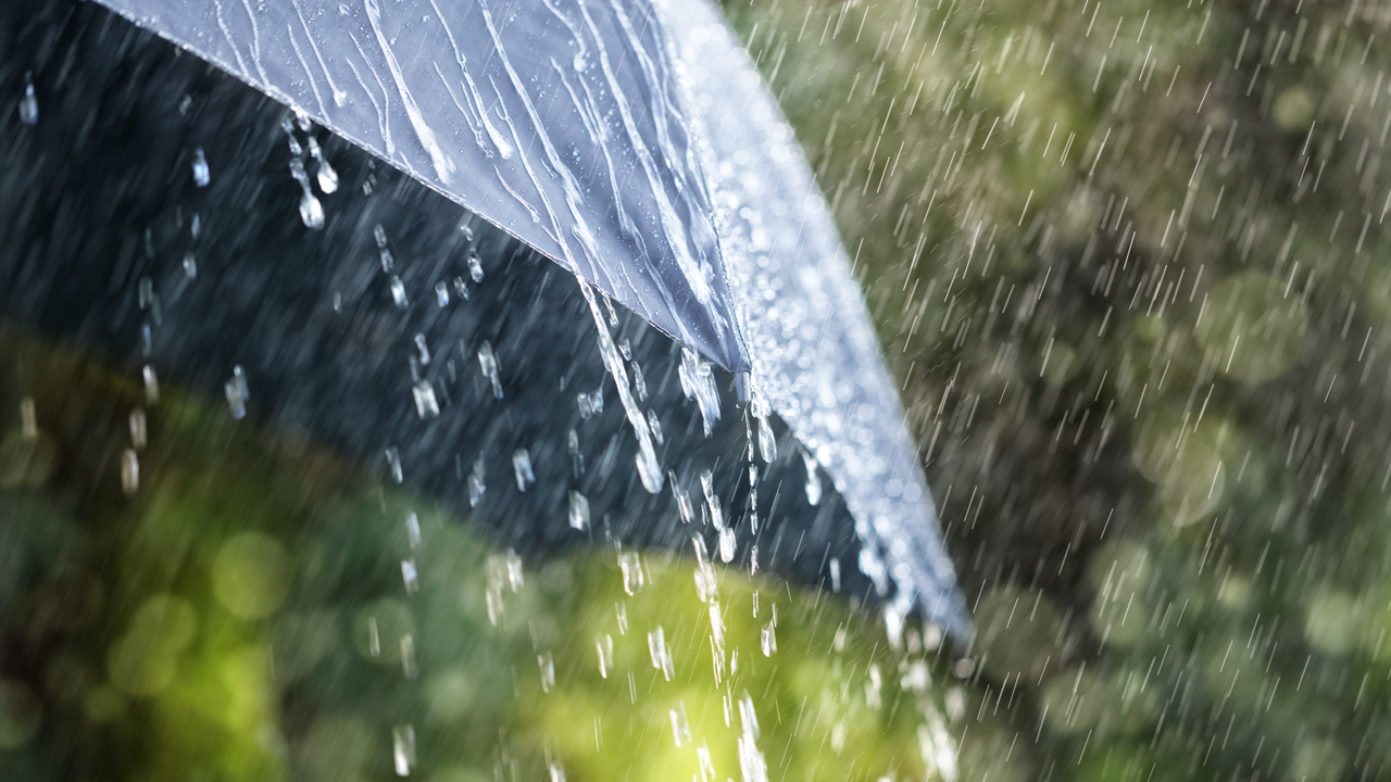 Meteolux warnt: Donnerwiederen, Knëppelsteng a Wandvitesse bis 70 km/h méiglech