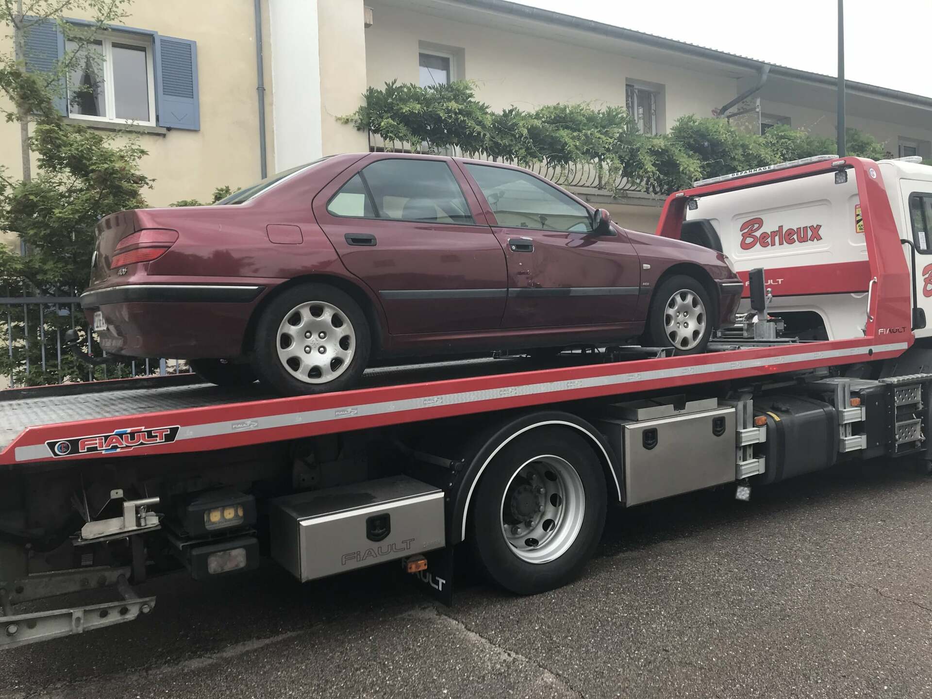 Grand Est: Il reprend le volant quelques heures après avoir perdu son ...