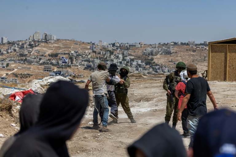 Cisjordanie: Des journalistes agressés par des colons israéliens