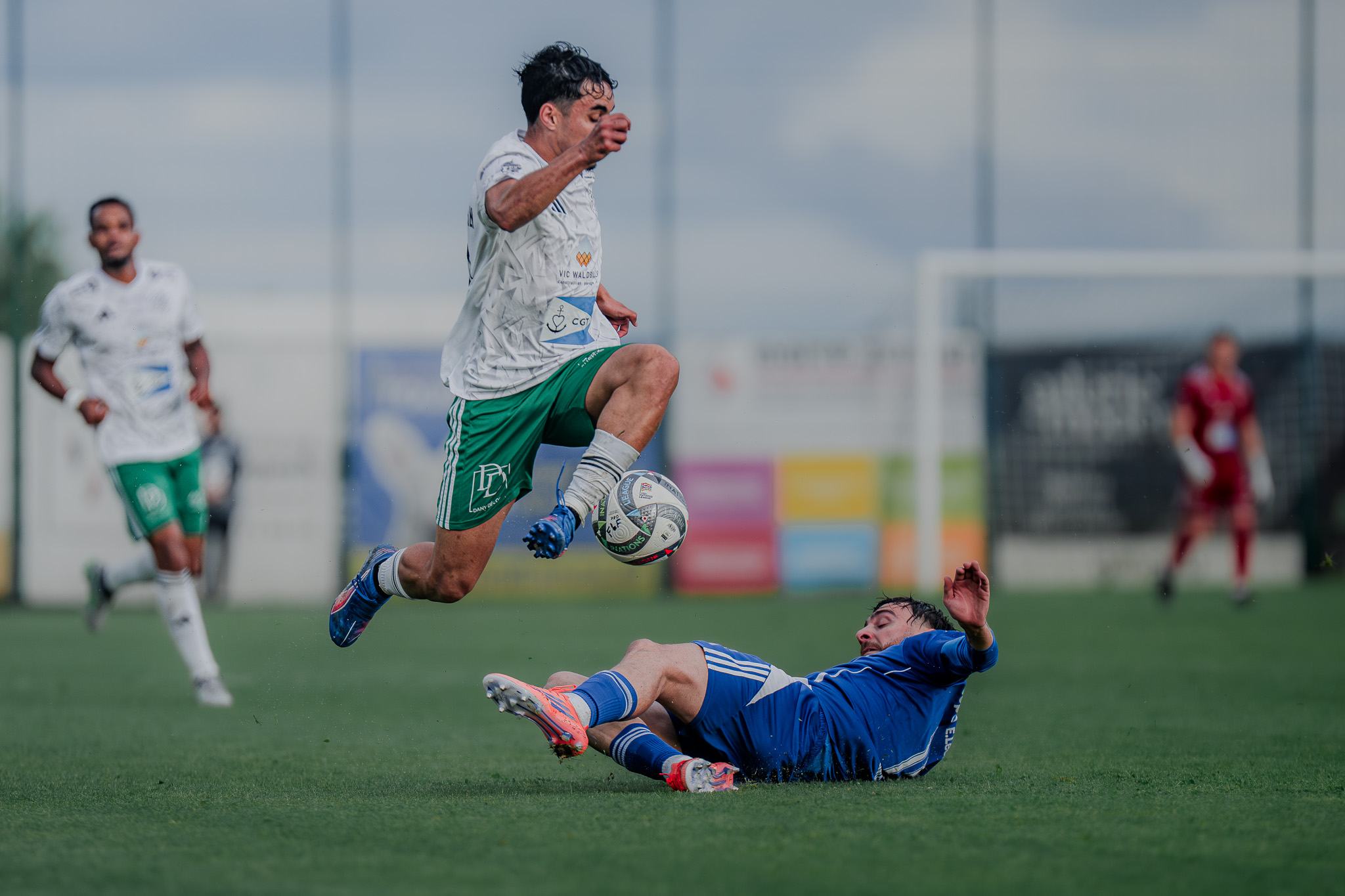 Barrage am Futtball: FC Koeppchen klappt Gréiwemaacher a bleift an der Éierepromotioun