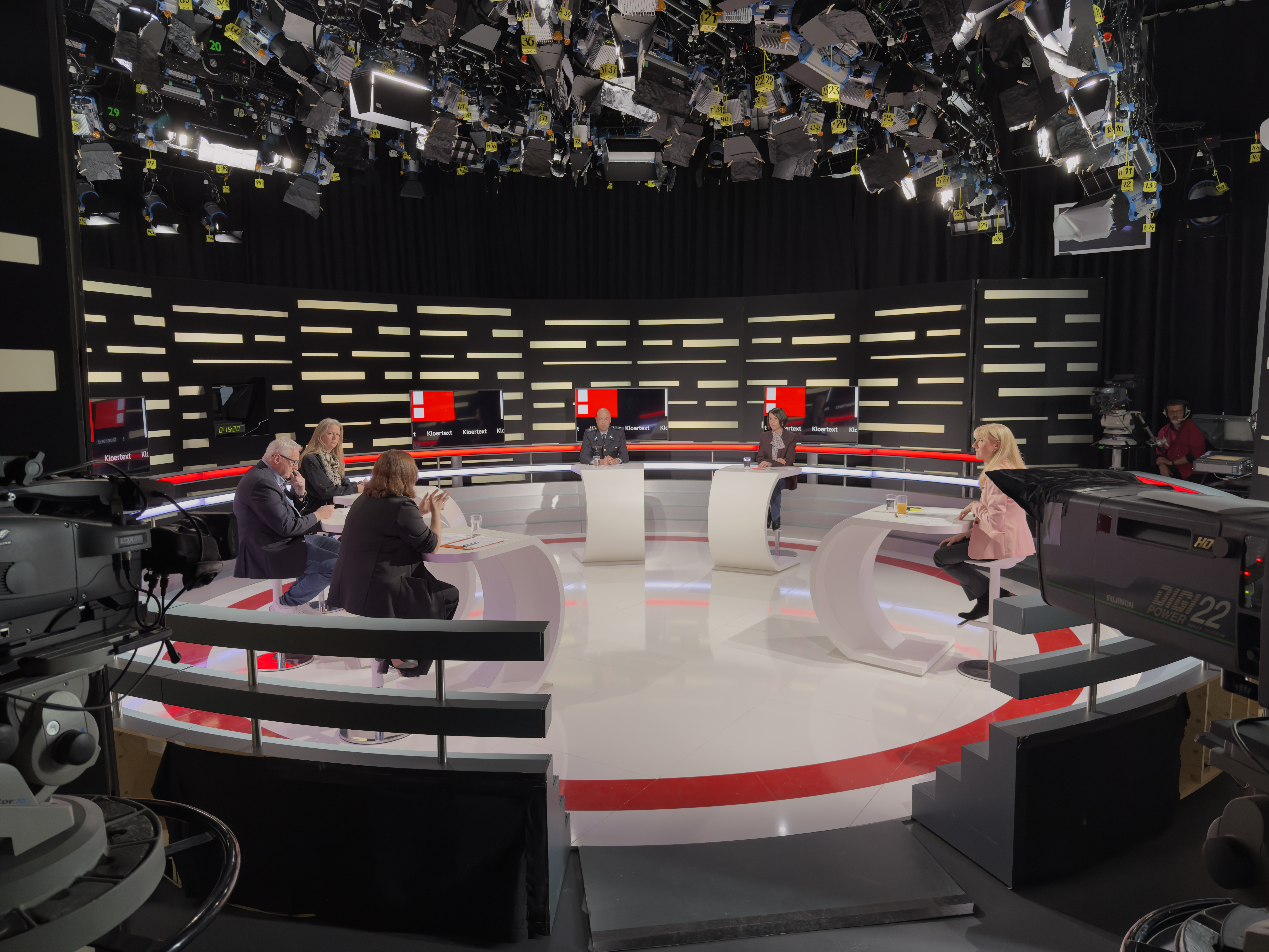 De Kloertext: Méi Gewalt: gefillt oder Realitéit?