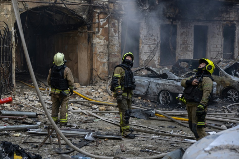 Les combats continuent: Des échanges de frappes font cinq morts en Ukraine et en Russie