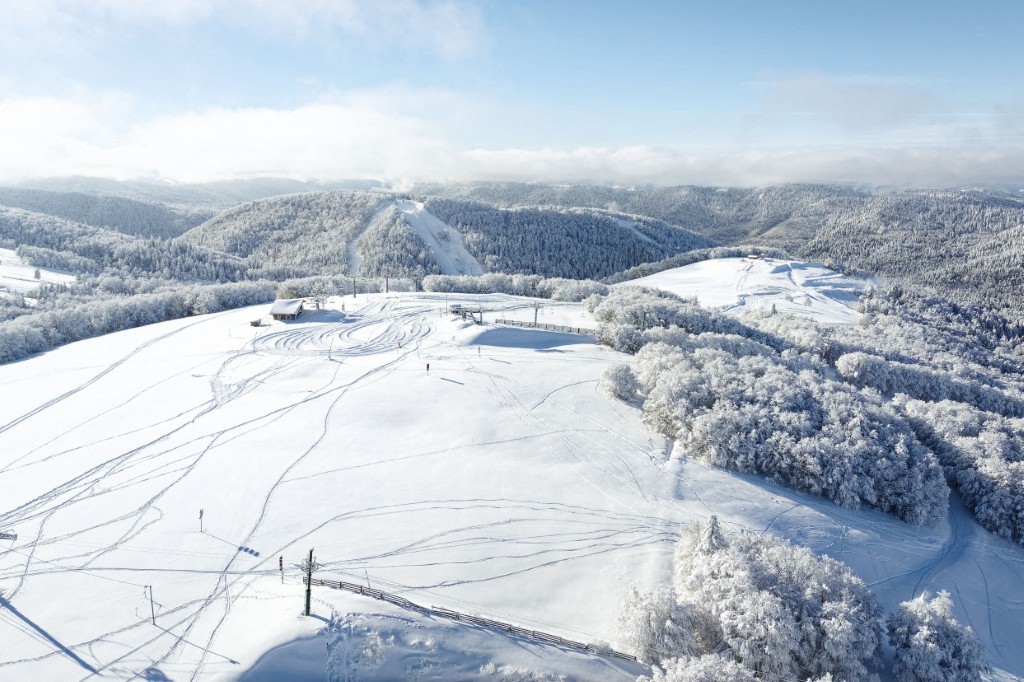 Dans les Vosges: Ils sont condamnés pour avoir volé... le cuivre des canons à neige