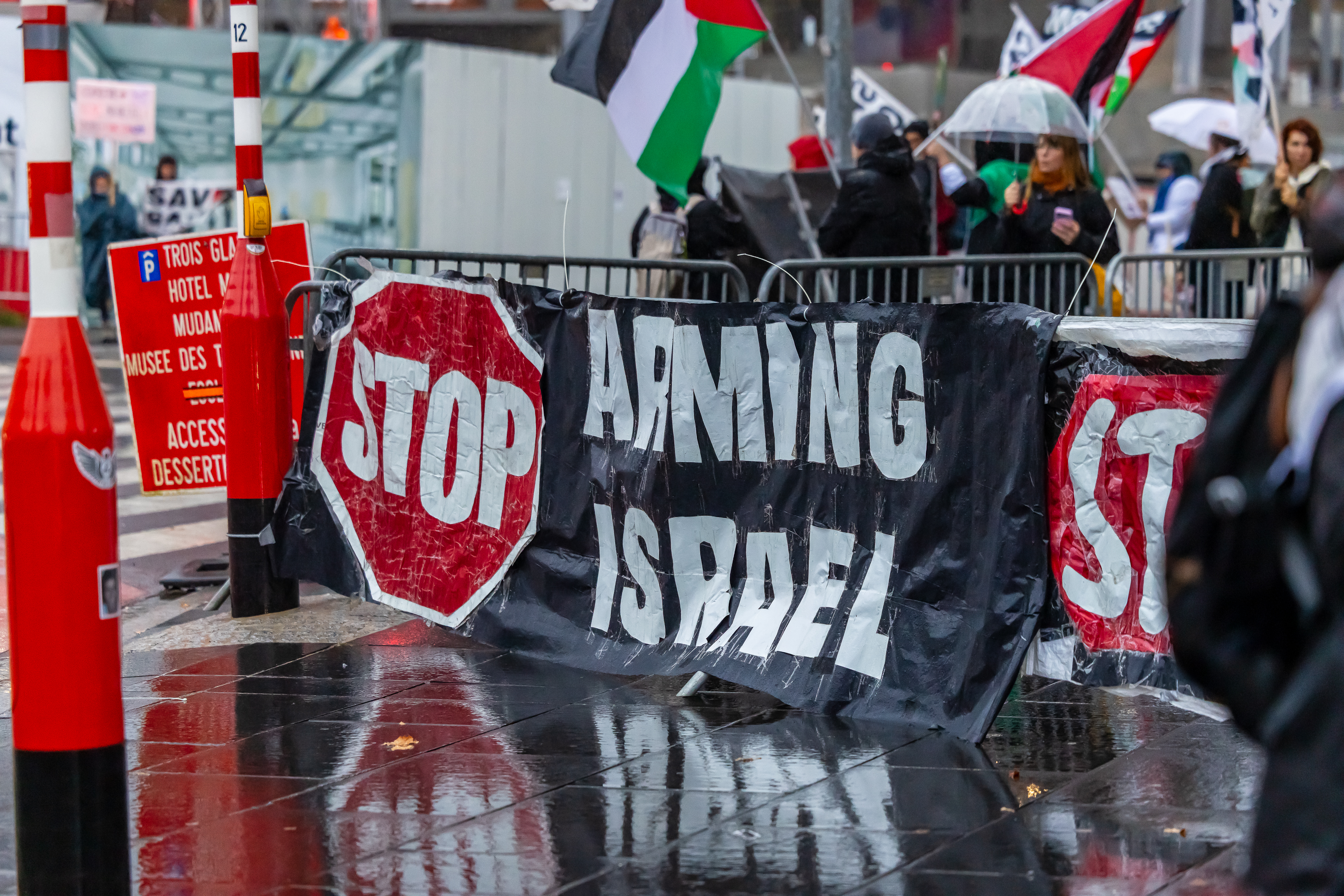 Accused of financing war industry: Conference questions Luxembourg's financial links to Israel