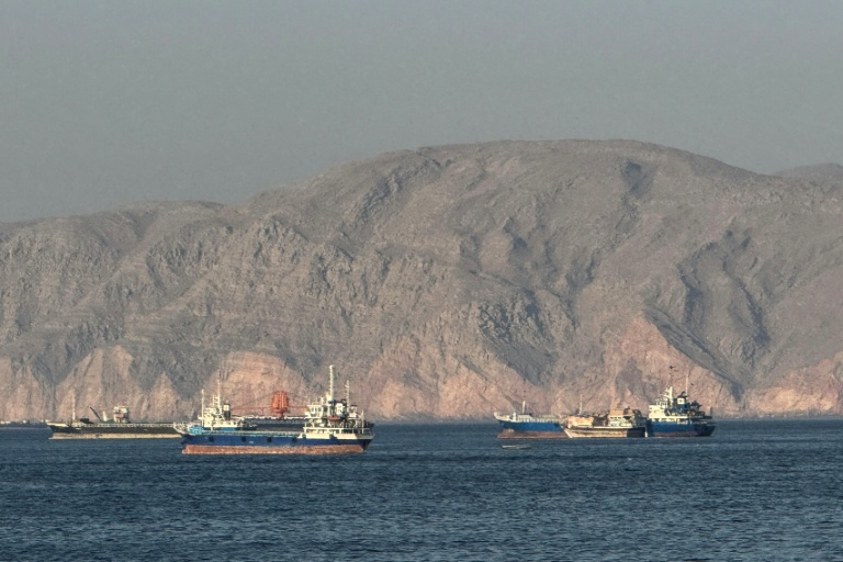 Amplaz vu Verhandlunge mat den USA: Iran an Oman eenege sech op nei Streck duerch Strooss vun Hormus