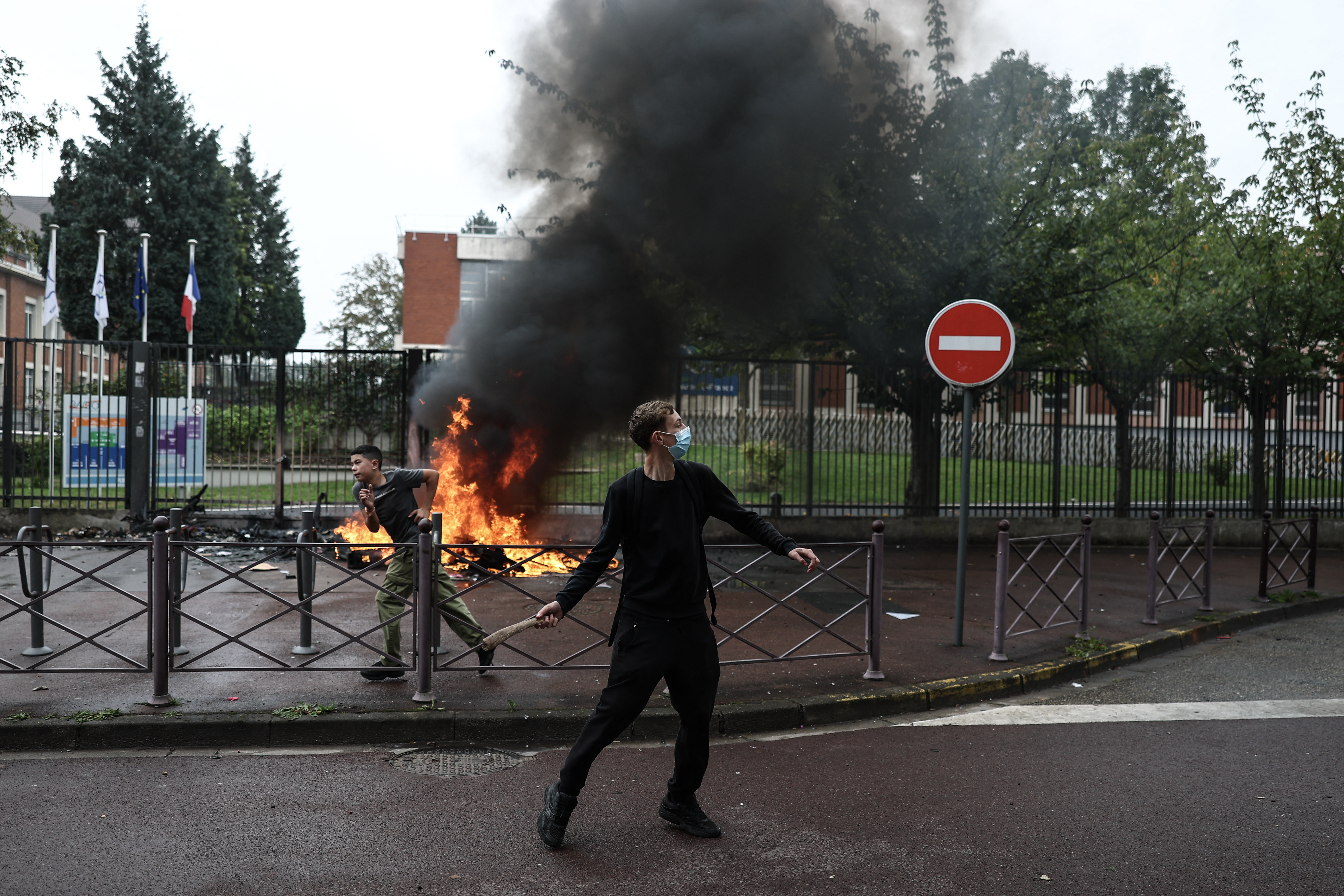 Blocus des lycées français: 40 interpellations et 338 établissements concernés dont un à Longwy