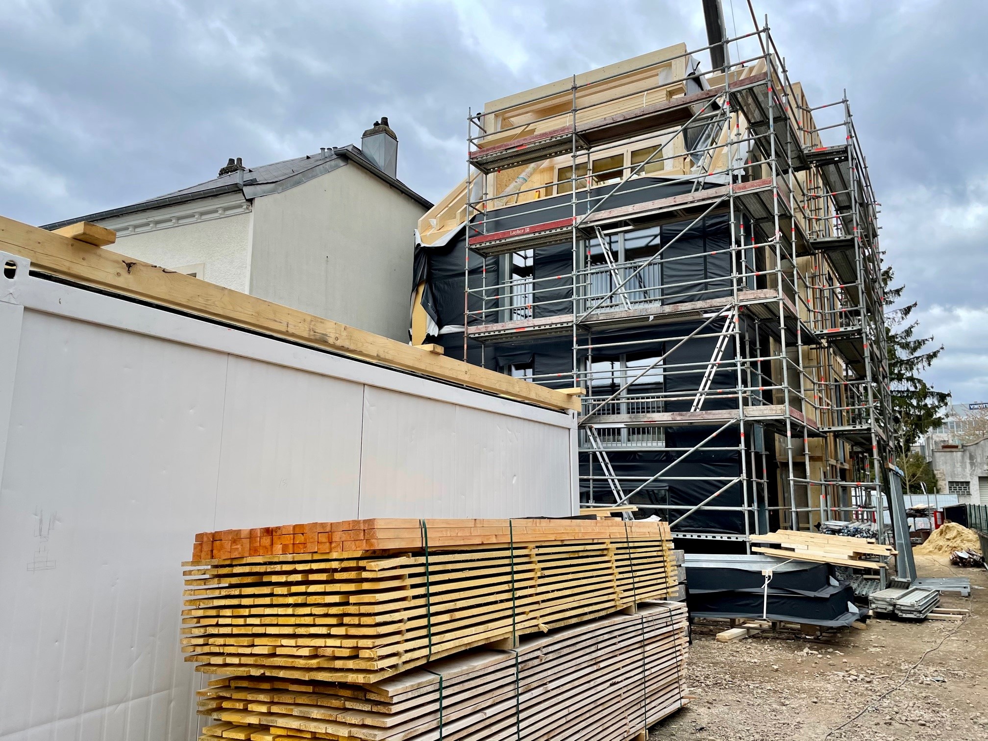 Roundtable discussion: Roundtable discussion: Housing cooperatives as partial solution to Luxembourg's housing crisis