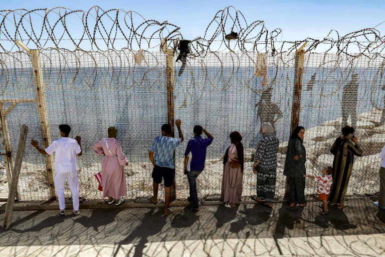 Immigration: Au moins 72 migrants morts en voulant gagner l'enclave de Ceuta