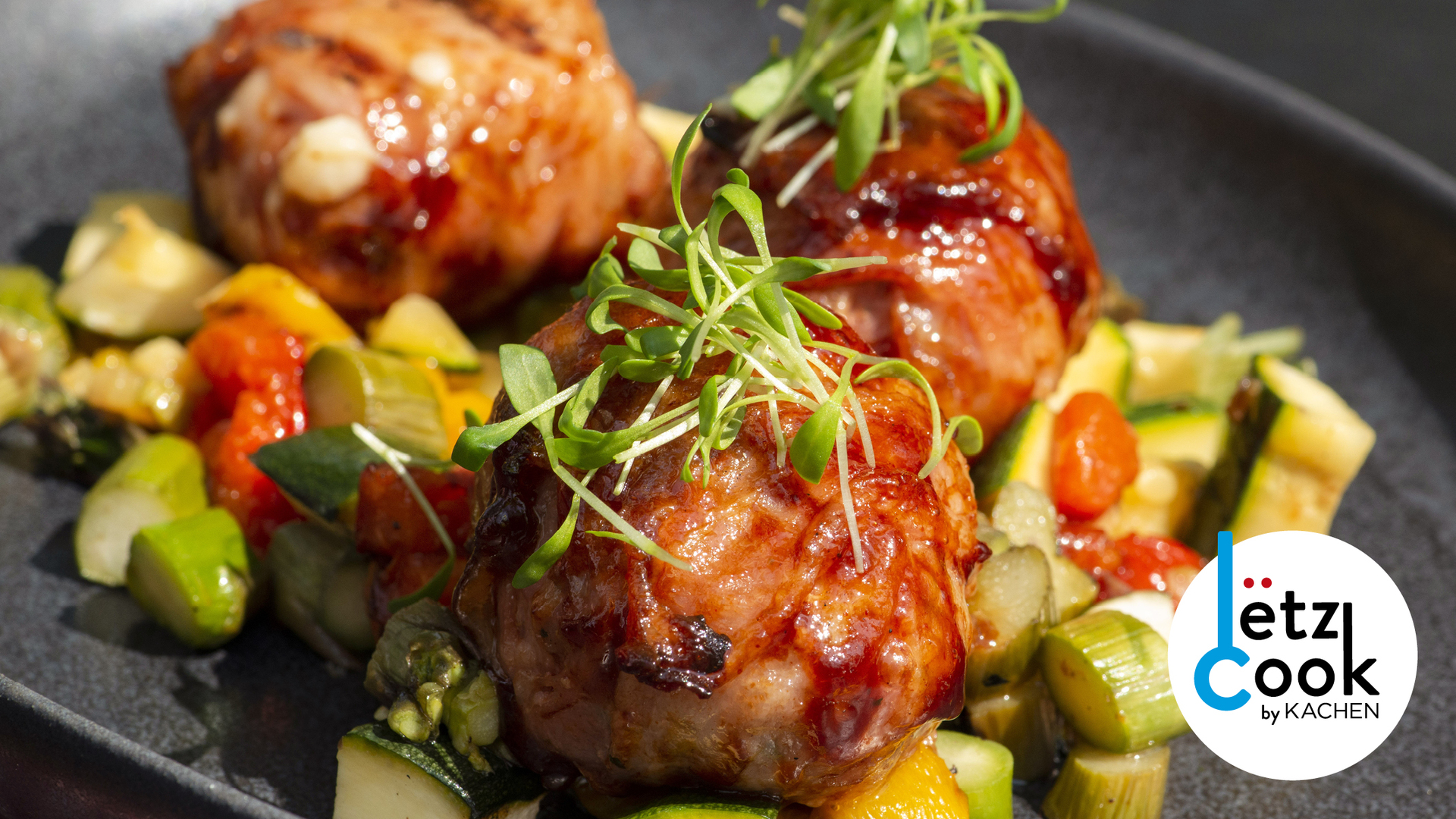 LetzCook: Moink Balls with BBQ sauce - RTL Today