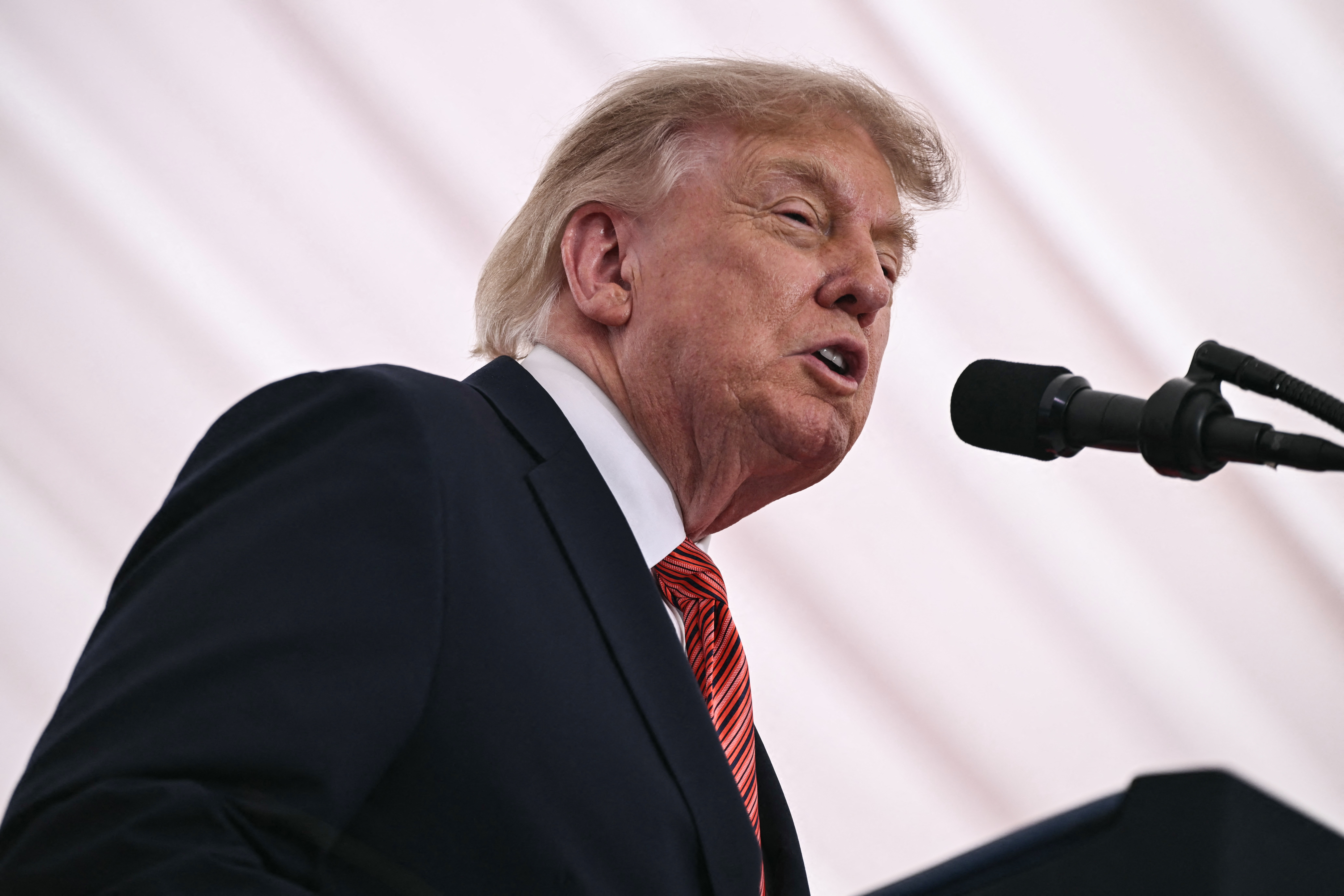 Un nouveau pavé dans la mare: Trump plaide pour une Irlande "unifiée"
