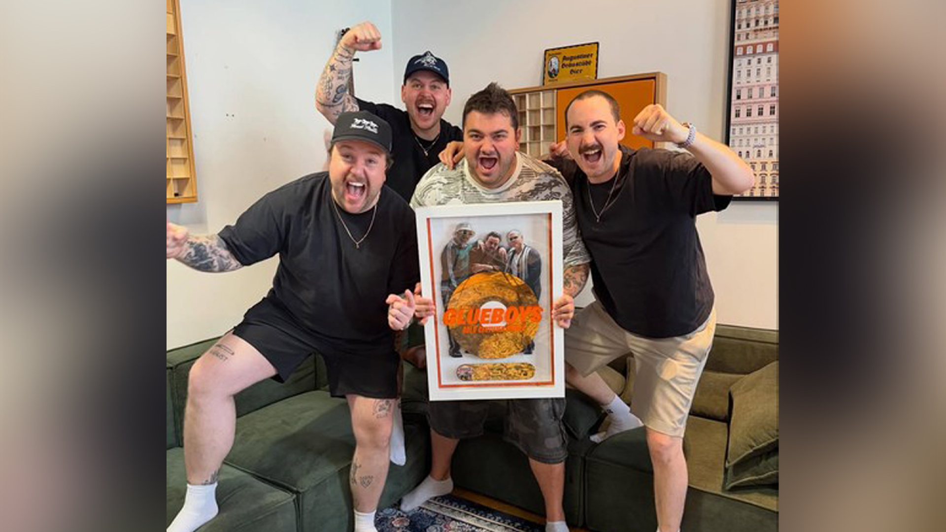GlueBoys - Adria: Lëtzebuerger Museker a Produzent Turnup Tun mat Gold zertifiéiert